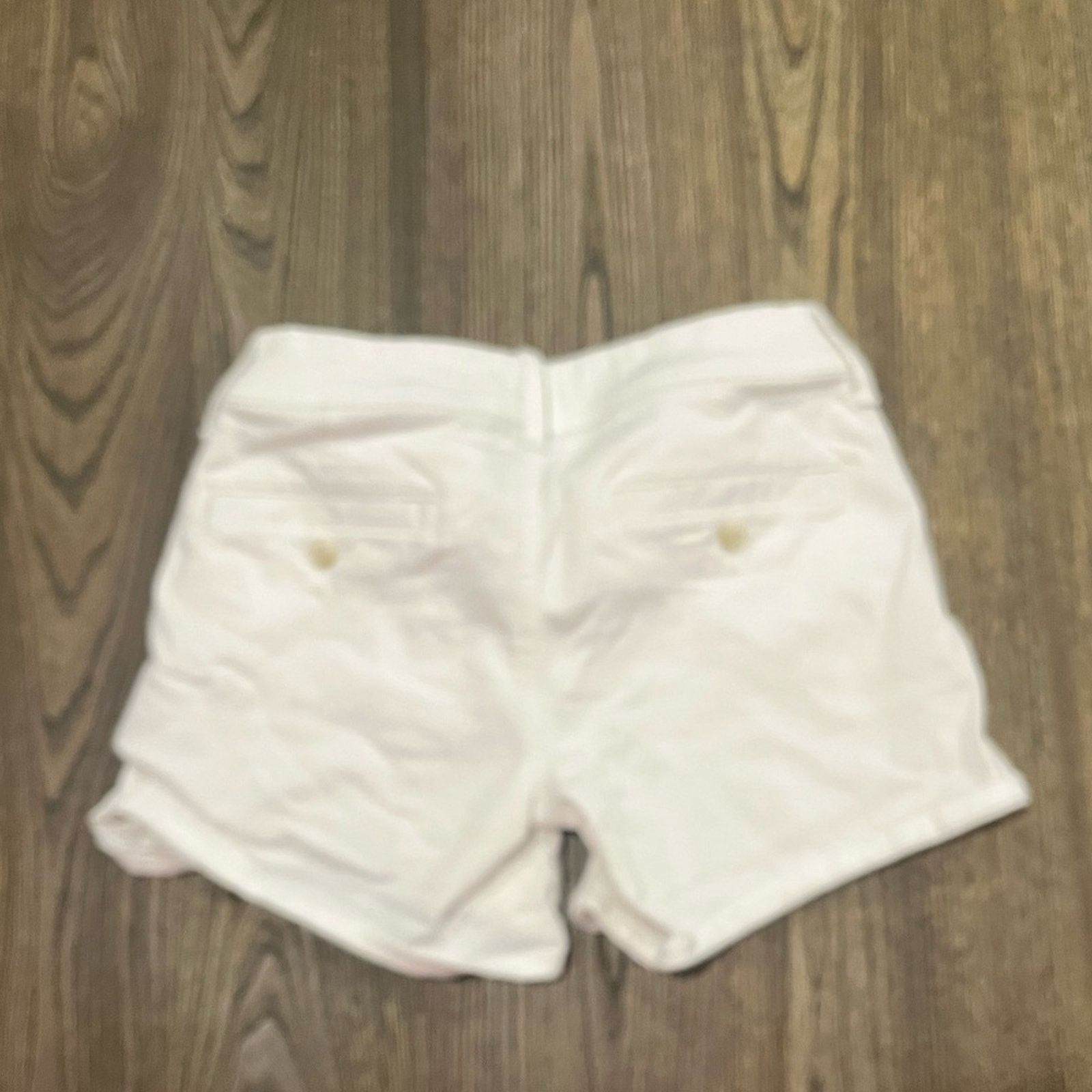 American Eagle Outfitters American Eagle Outfitters Midi Shorts Mid-Rise White Size 4 Size 27" / US 4 / IT 40 - 7 Thumbnail