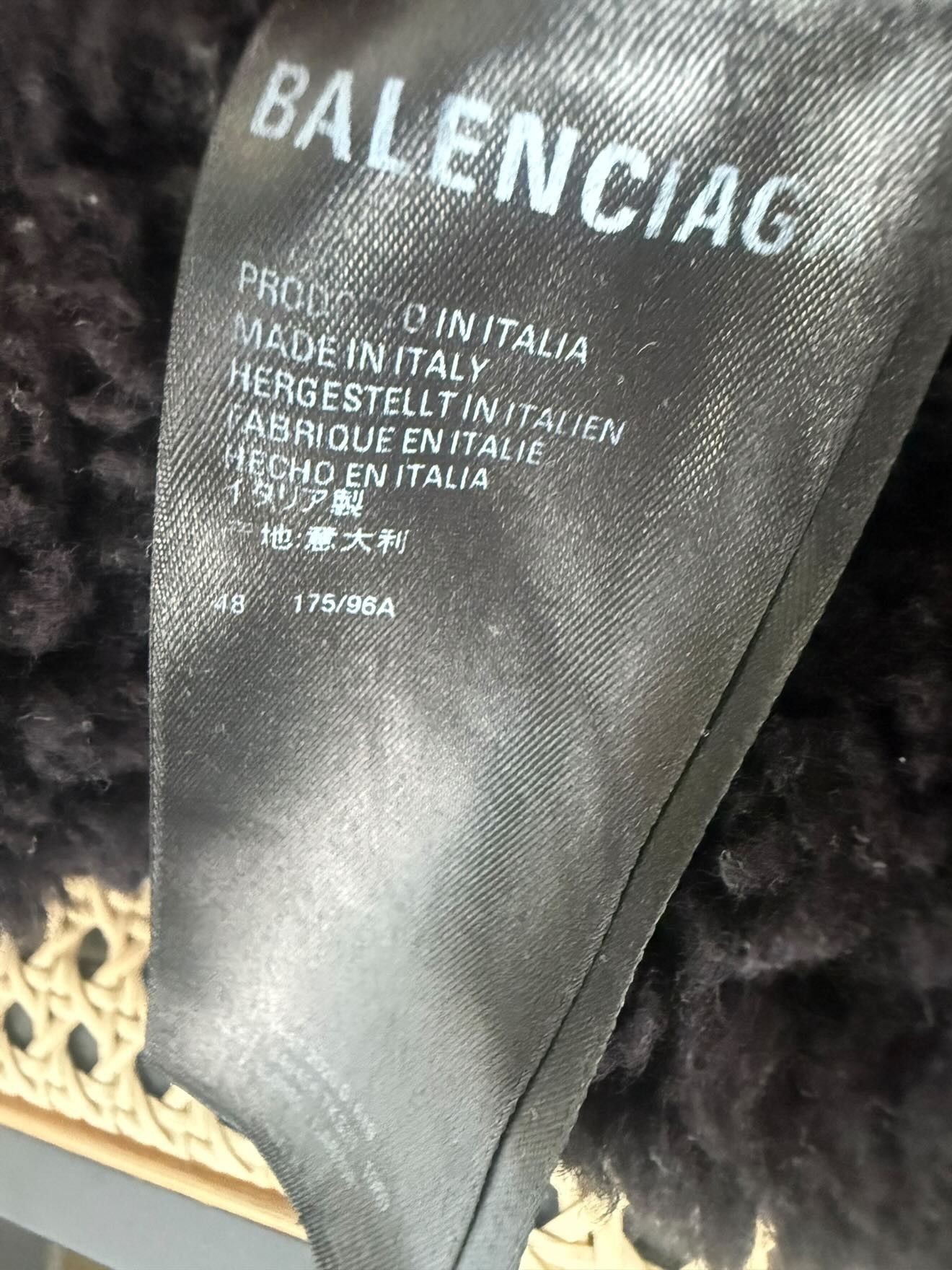 Balenciaga Balenciaga Black Logo Shearling Jacket Size US M / EU 48-50 / 2 - 6 Thumbnail