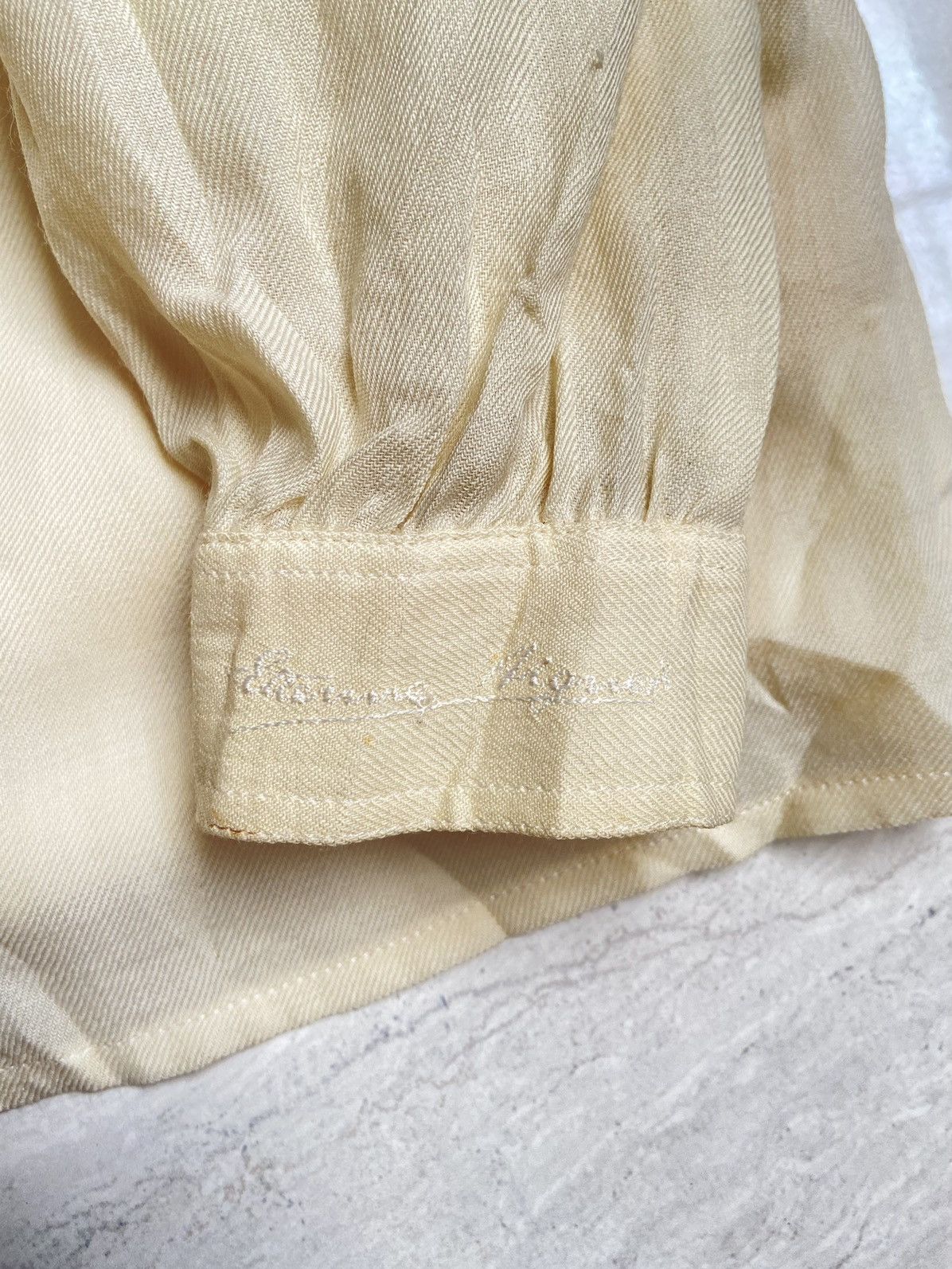 Etienne Aigner ETIENNE AIGNER Cream Shirt Size US S / EU 44-46 / 1 - 11 Thumbnail