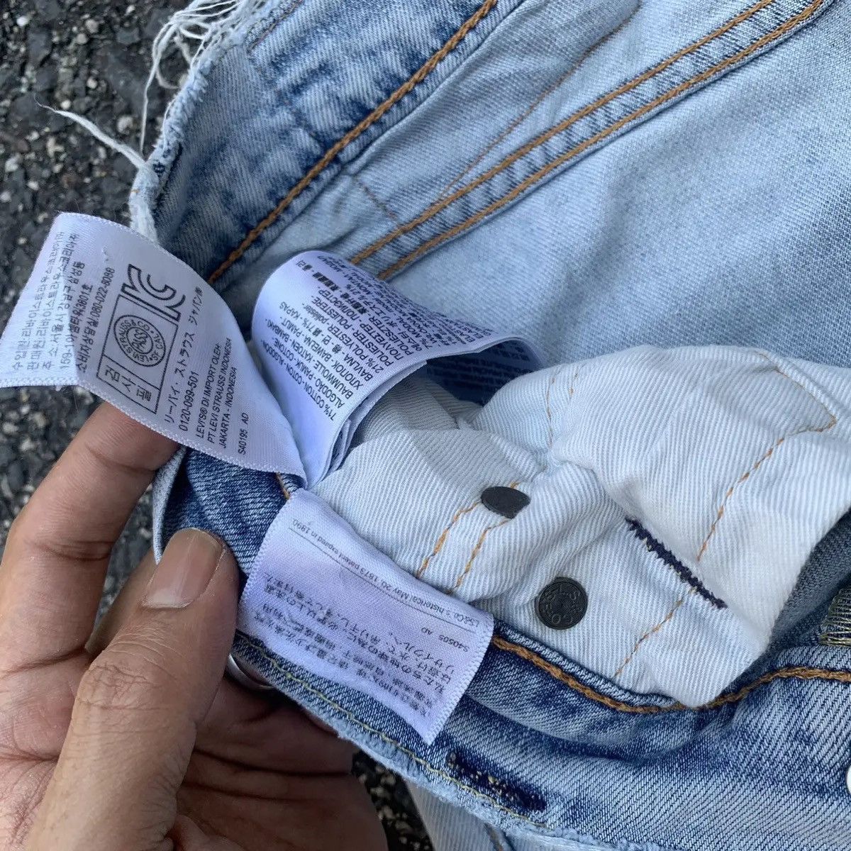 Levi's Levi’s Jeans W28 L31 Light Wash Levis Denim Pants Size US 28 / EU 44 - 7 Thumbnail