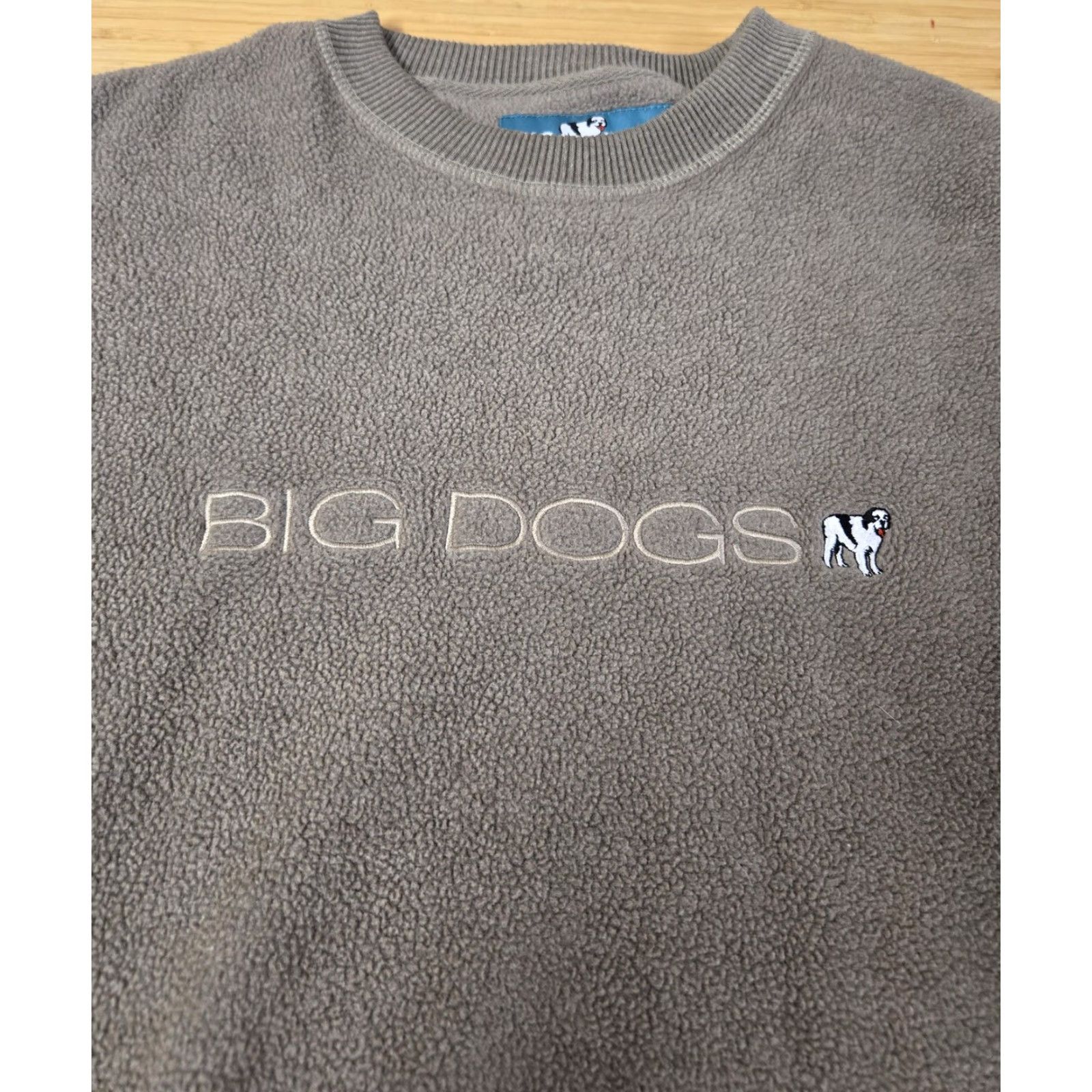 Big Dogs VINTAGE Big Dogs Sweatshirt Mens Medium Gray Fleece Crewneck Embroidered Logo Pullover Size US M / EU 48-50 / 2 - 4 Thumbnail