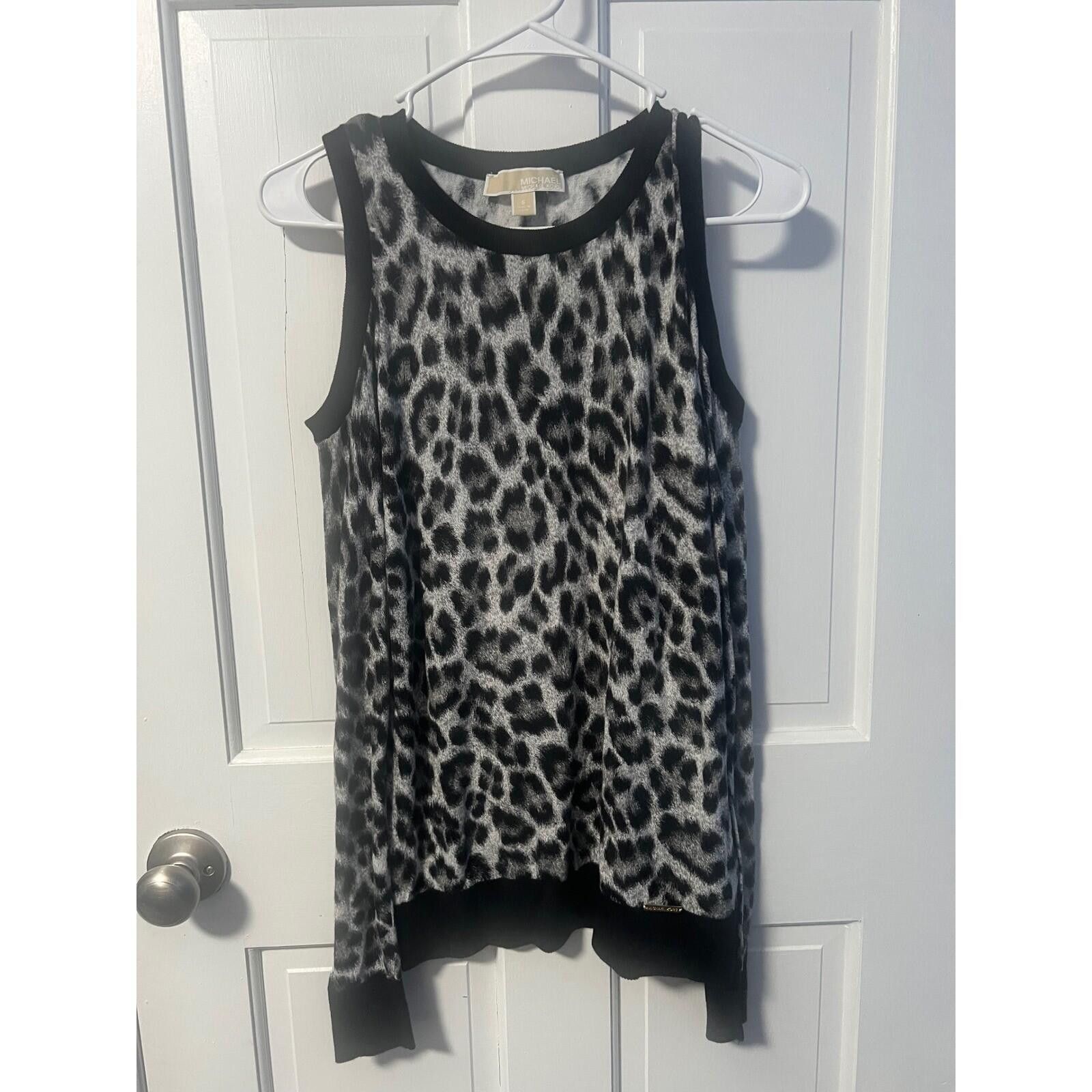 Michael Kors Michael Kors Leopard Cold Shoulder Sweater Womens S Grey Size S / US 4 / IT 40 - 8 Thumbnail