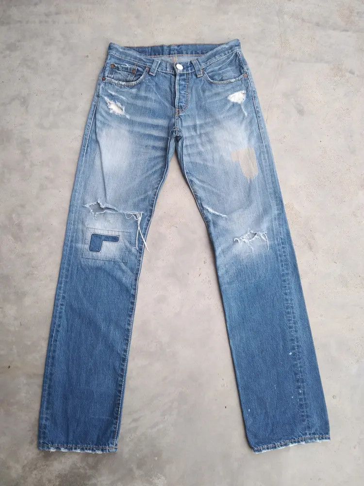 Levi's Vintage Levi's Jeans 502 Distressed Denim 29x33 Size US 29 - 1 Thumbnail