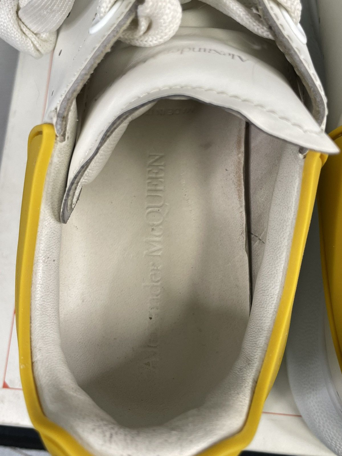 Alexander McQueen Alexander McQueen Oversized Sneaker Size US 7.5 / IT 37.5 - 12 Thumbnail