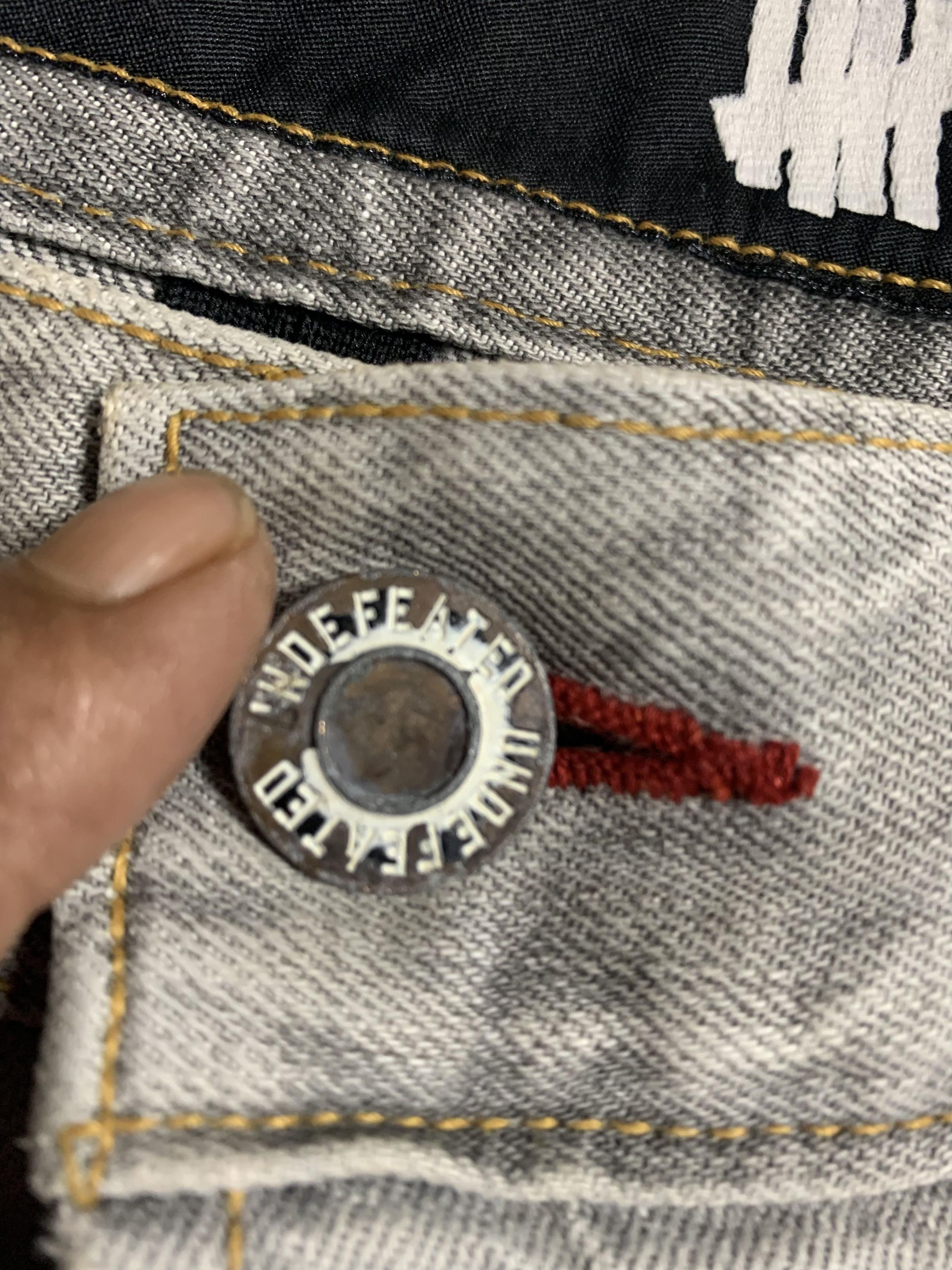 Undefeated Crazy Distressed Denim Jeans Raw Undefeated Size US 32 / EU 48 - 3 Thumbnail