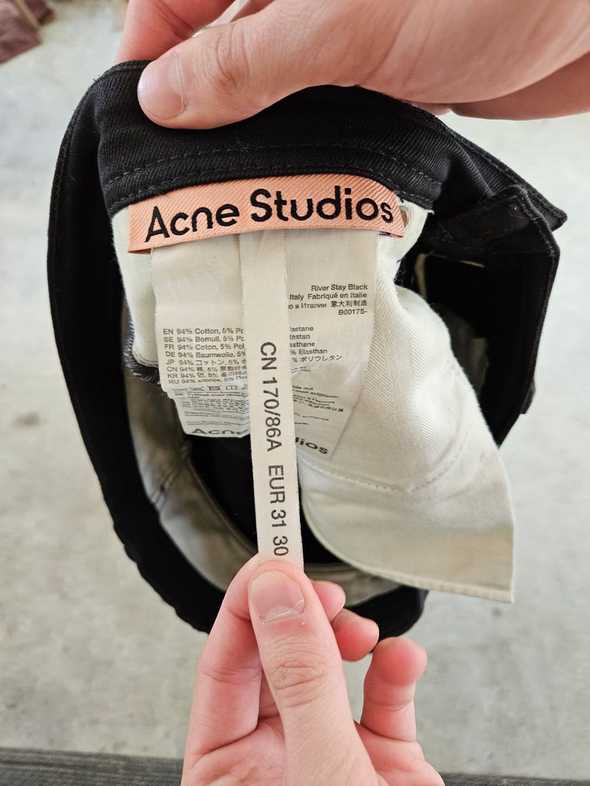 Acne Studios River Stay Black Back Patch Denim Jeans Size US 30 / EU 46 - 7 Thumbnail