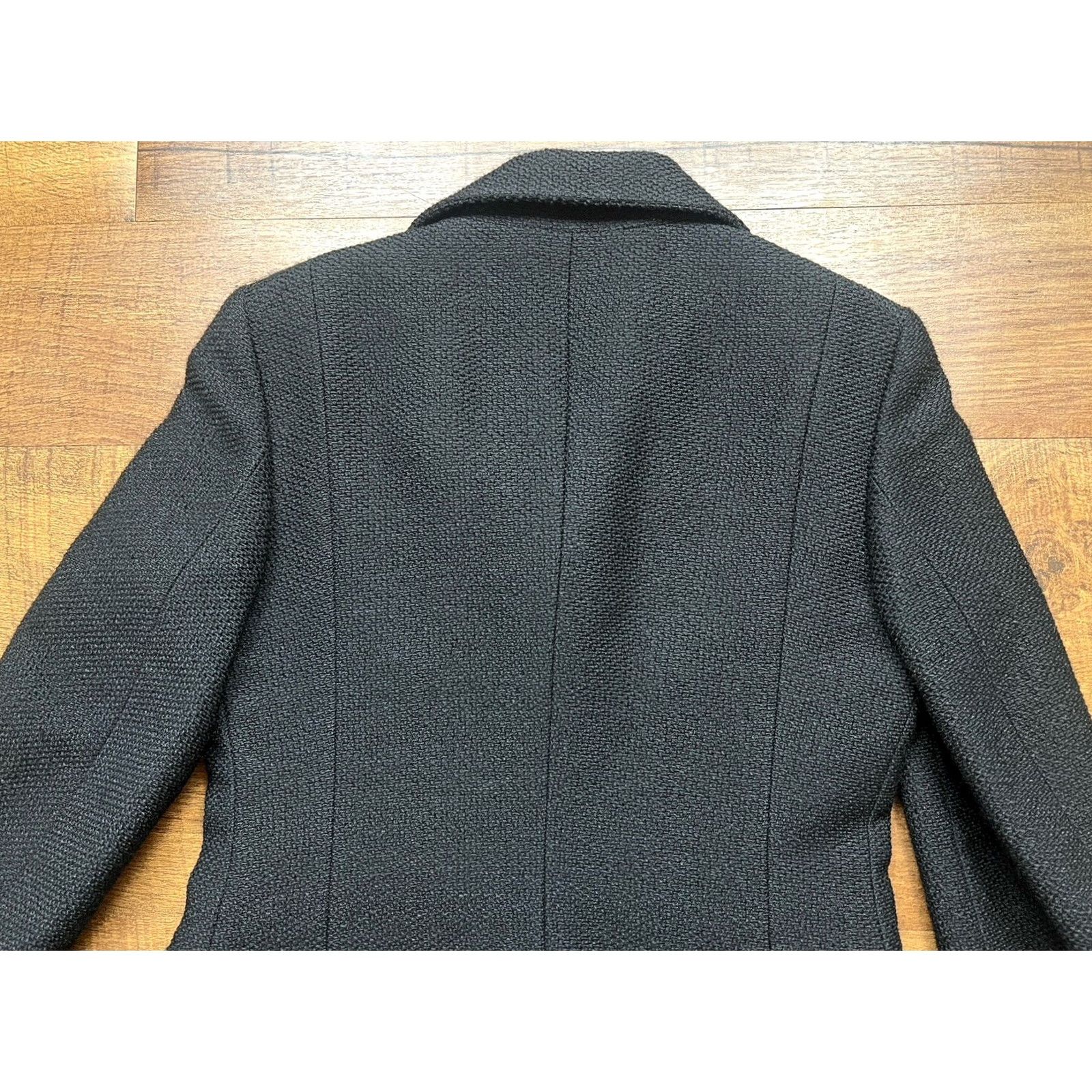 Escada VINTAGE ESCADA Women’s Wool Blazer Textured Knit Black Size 36, Single-Breasted, Button, Logo, Embroidered, Wool Jacket, Womens, Classic Designer Size XS / US 0-2 / IT 36-38 - 4 Thumbnail