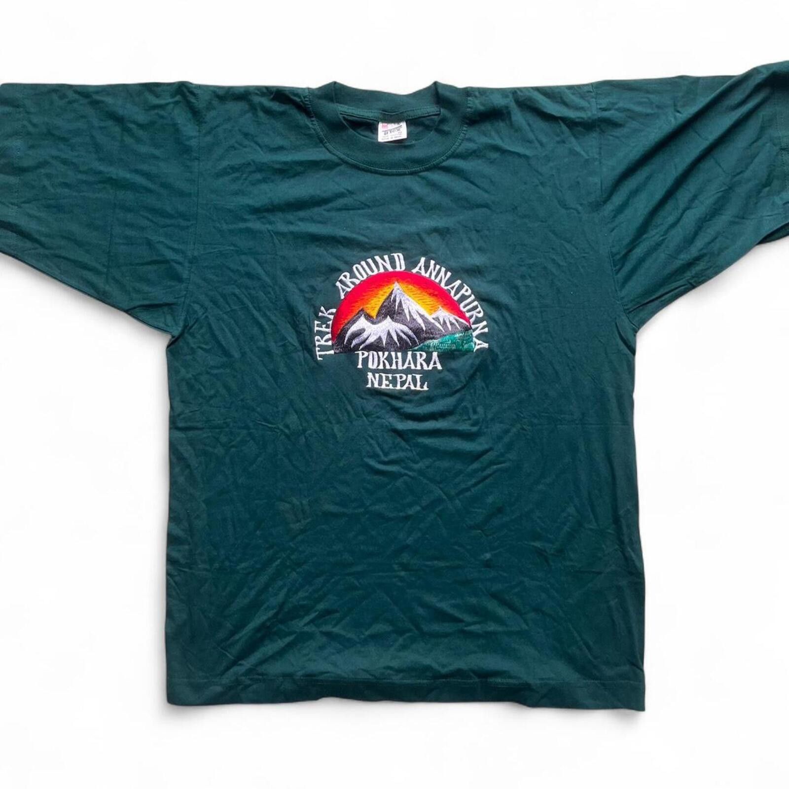 Other Vintage Trek Around Nepal Embroidered T-Shirt Size US L / EU 52-54 / 3 - 1 Thumbnail