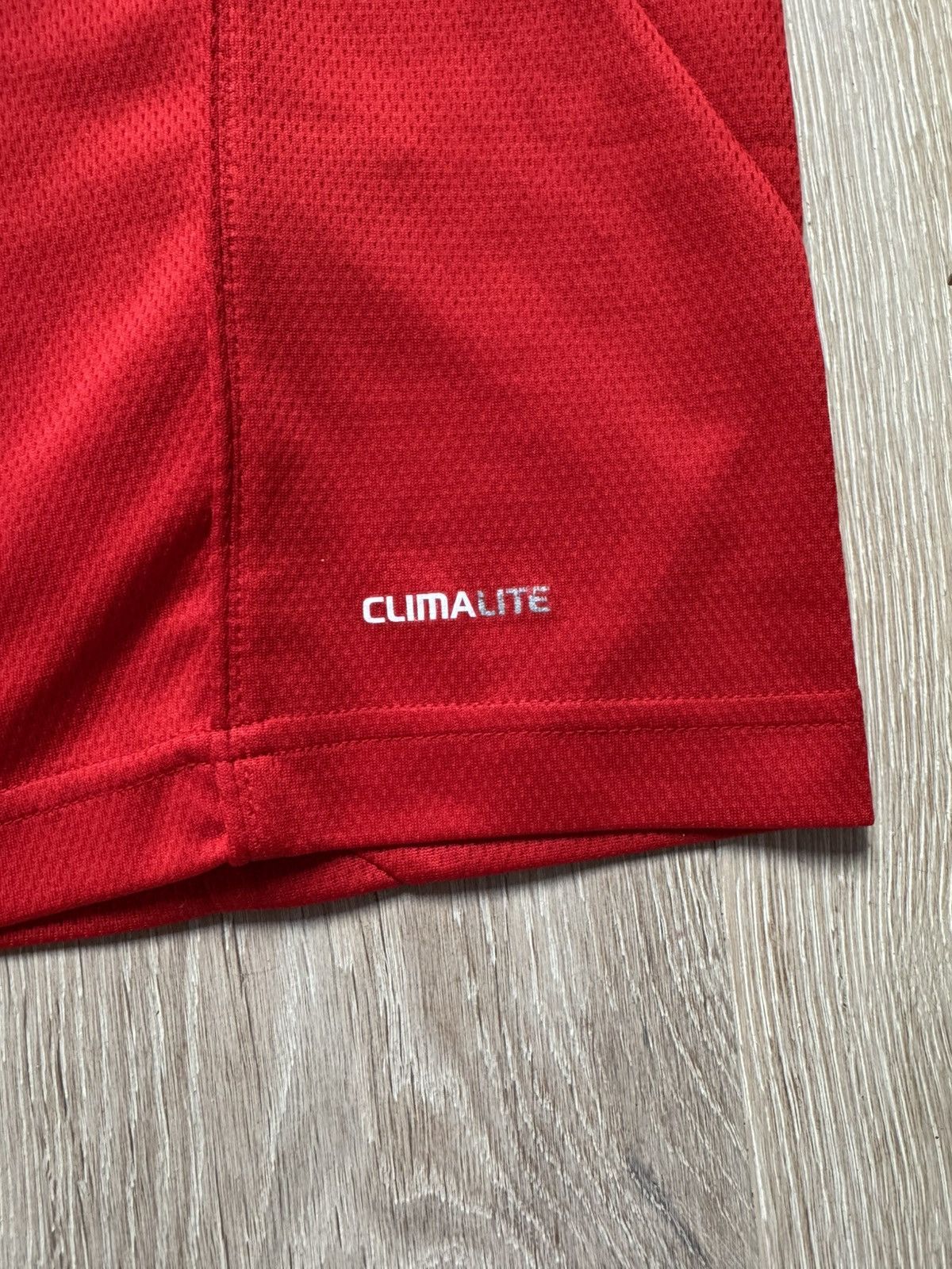 Adidas × Vintage Vintage 00s Adidas FC Liverpool Polo Shirt 🔴 Size US M / EU 48-50 / 2 - 3 Thumbnail