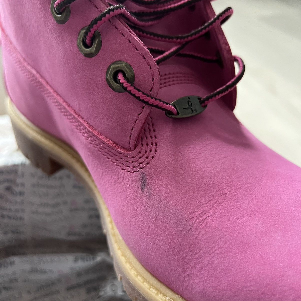 Timberland Timberland ‘Breast Cancer Awareness’ Boots Size US 10 / EU 43 - 5 Thumbnail