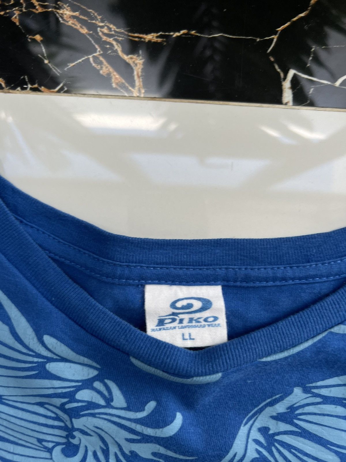 Japanese Brand × Vintage 90’s PIKO HAWAIIAN LONGBOARD WEAR BIG LOGO TEE Y2K Size US XL / EU 56 / 4 - 6 Thumbnail