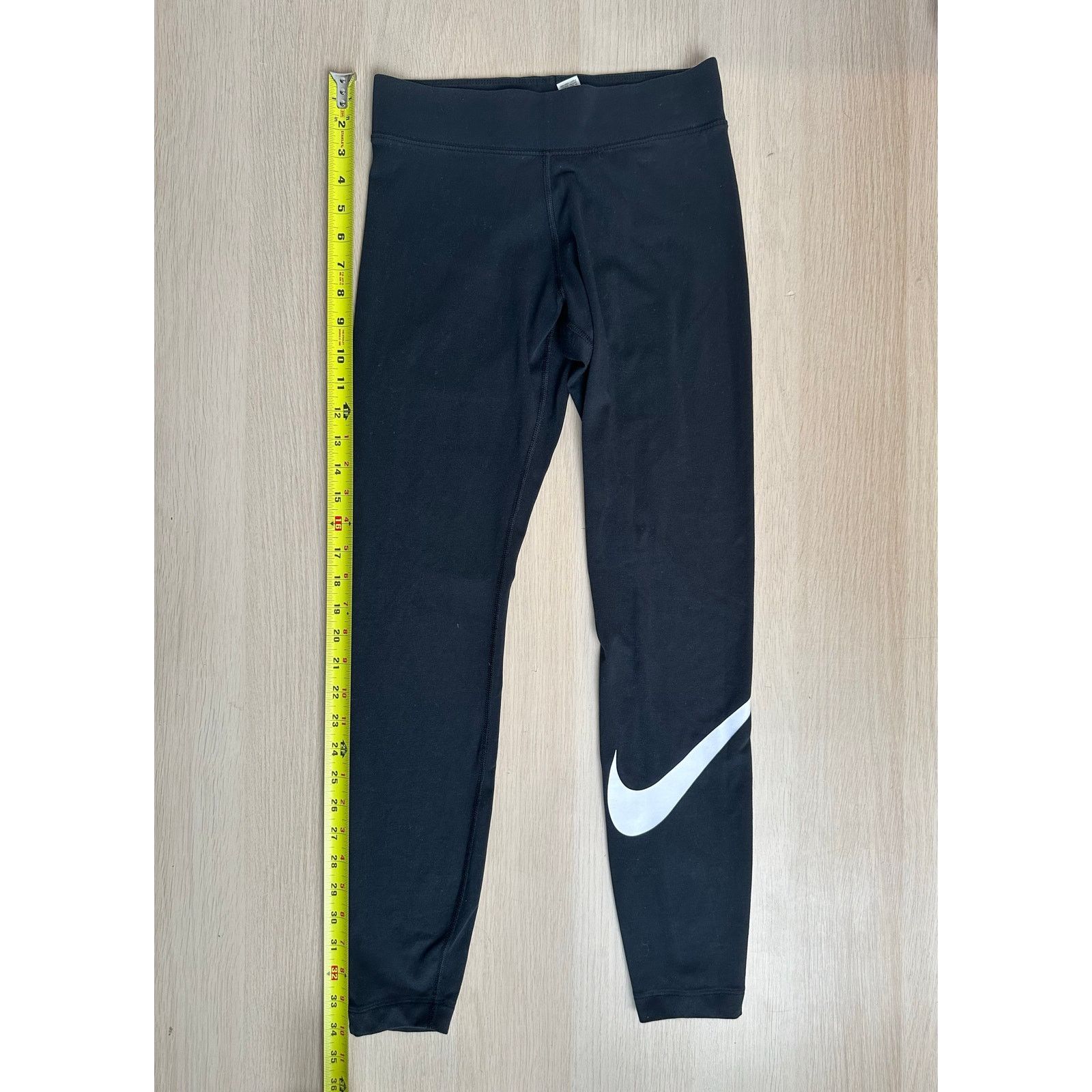 Nike Nike Black Leggings with Swoosh - Size S - Mint Size 26" / US 2 / IT 38 - 2 Thumbnail