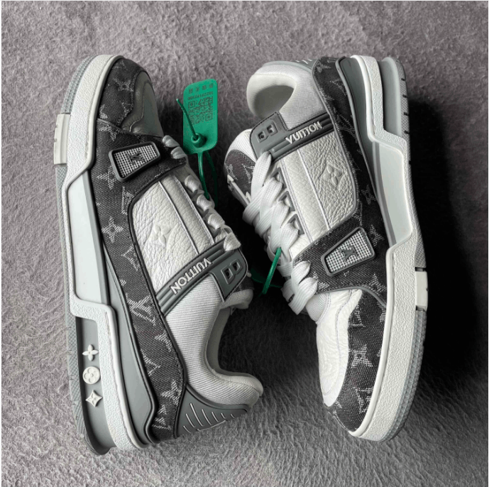 Louis Vuitton Louis Vuitton Training Denim Grey Lowtop Sneakers 42.5 Men Size US 9 / EU 42 - 5 Thumbnail