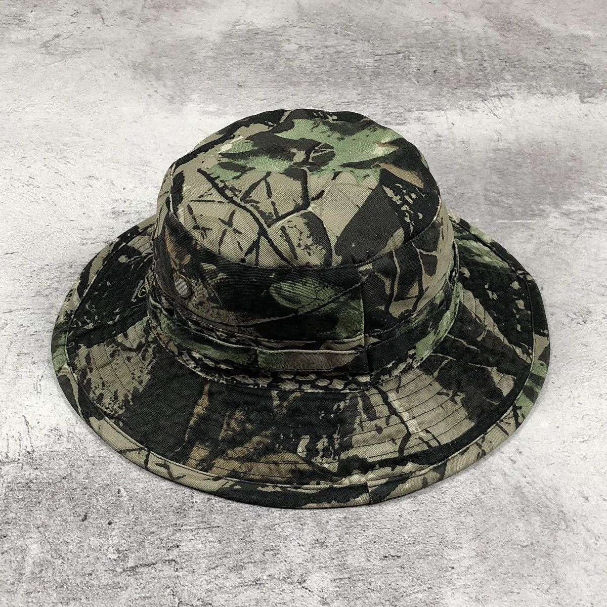 Realtree ⛰️Vintage Realtree Highlander Adventure Camo Bush Bucket Hat Size ONE SIZE - 2 Thumbnail
