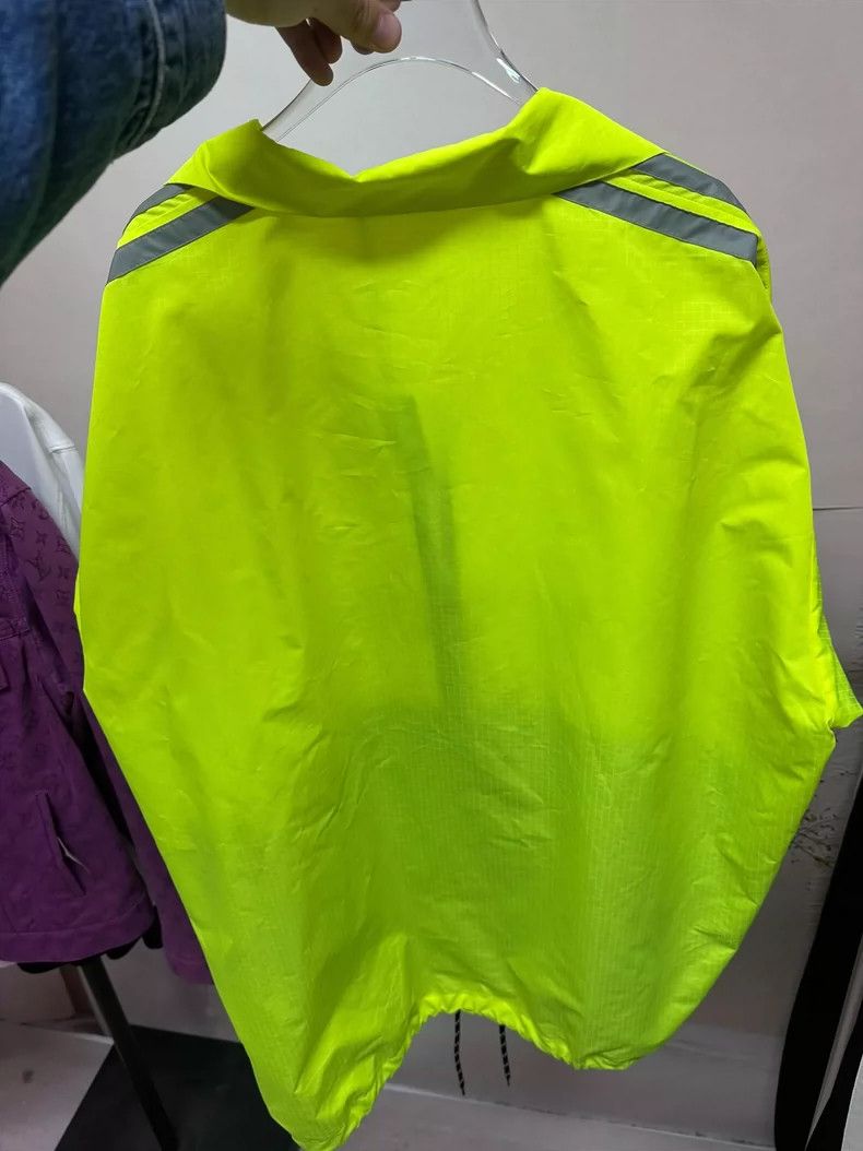 Balenciaga Balenciaga size 37 Fluorescent yellow patchwork assault ja Size US M / EU 48-50 / 2 - 2 Thumbnail