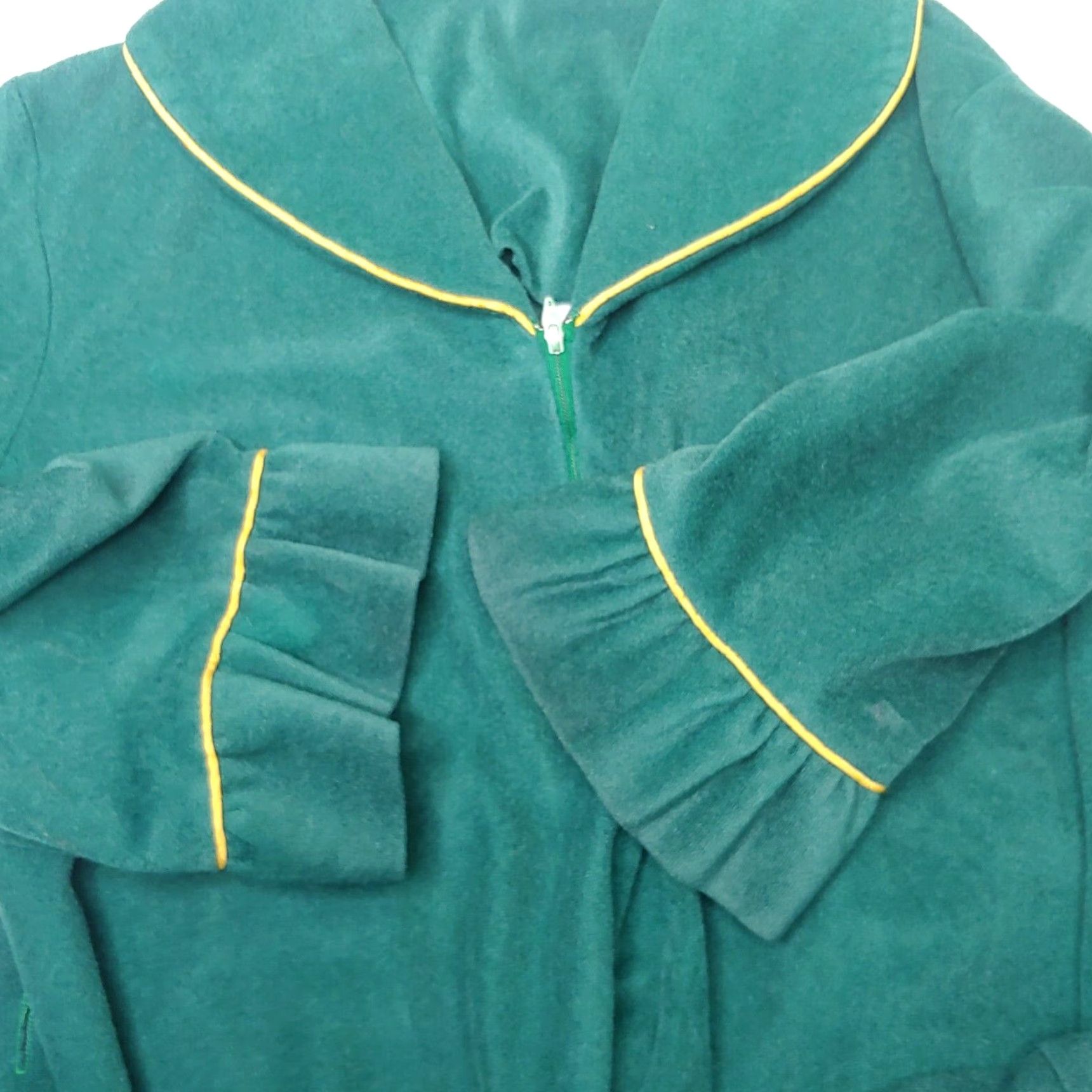 Velour VINTAGE Robe Women M 14-16 Long Green Velour Embroidered Flowers Bohemian Grannycore 80s Hippie Lounge Belted Long Robe Womens Size ONE SIZE - 4 Thumbnail