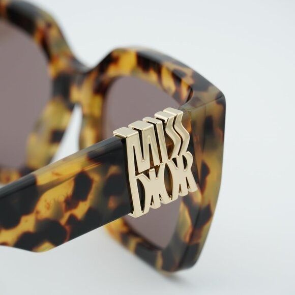 Dior Dior MISSDIOR S2I 26D0 Sunglasses Havana Square Frame Size ONE SIZE - 11 Thumbnail