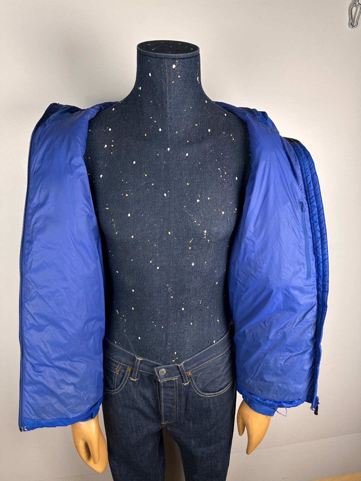 Berghaus Men’s Blue Berghaus Hydrodown Puffer Down Jacket Size M Zip Size US M / EU 48-50 / 2 - 8 Thumbnail