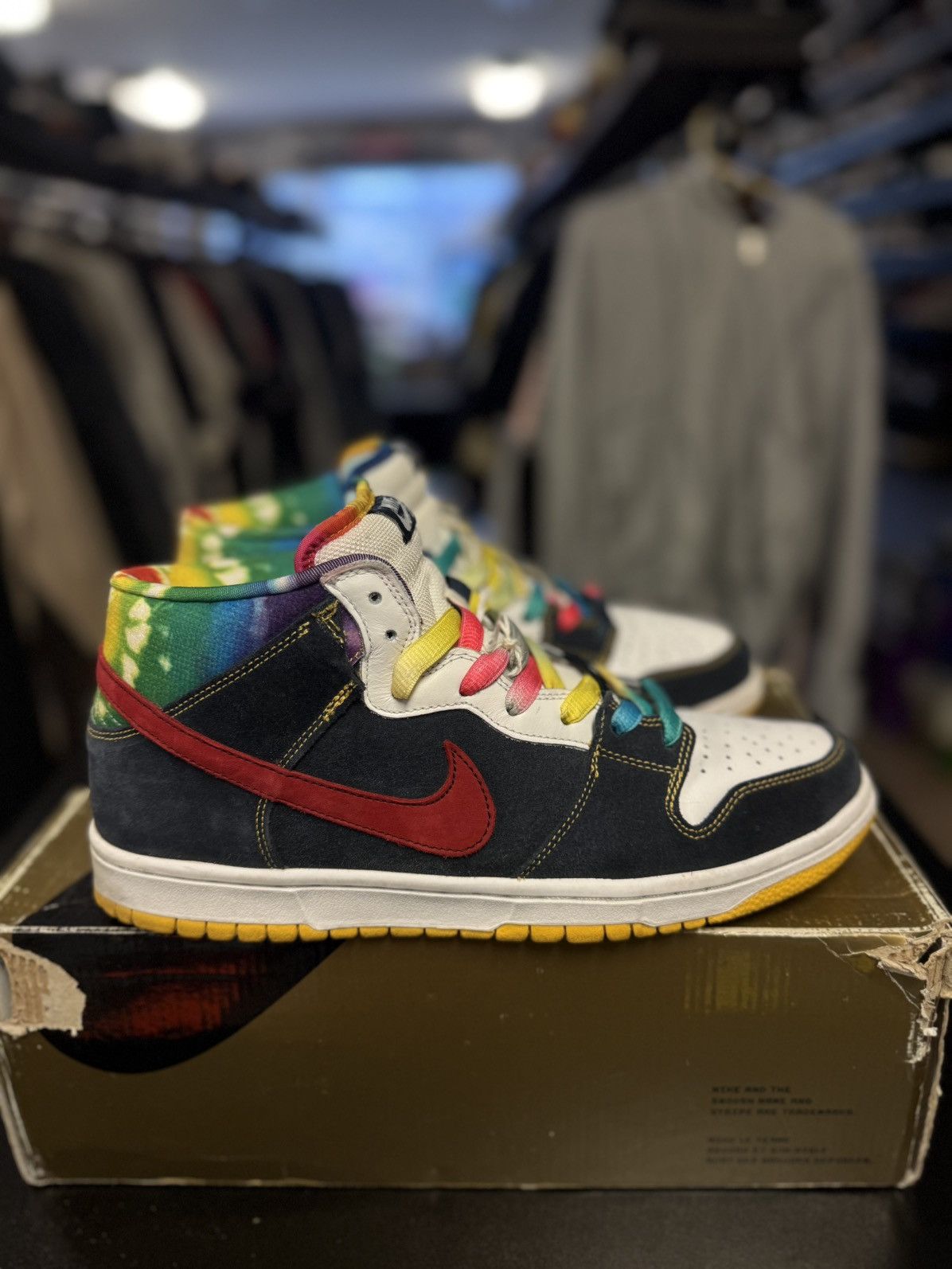 Nike Nike Mid SB Tye Die 2008 (314383-461) Size 11 🧼 Size US 11 / EU 44 - 2 Thumbnail