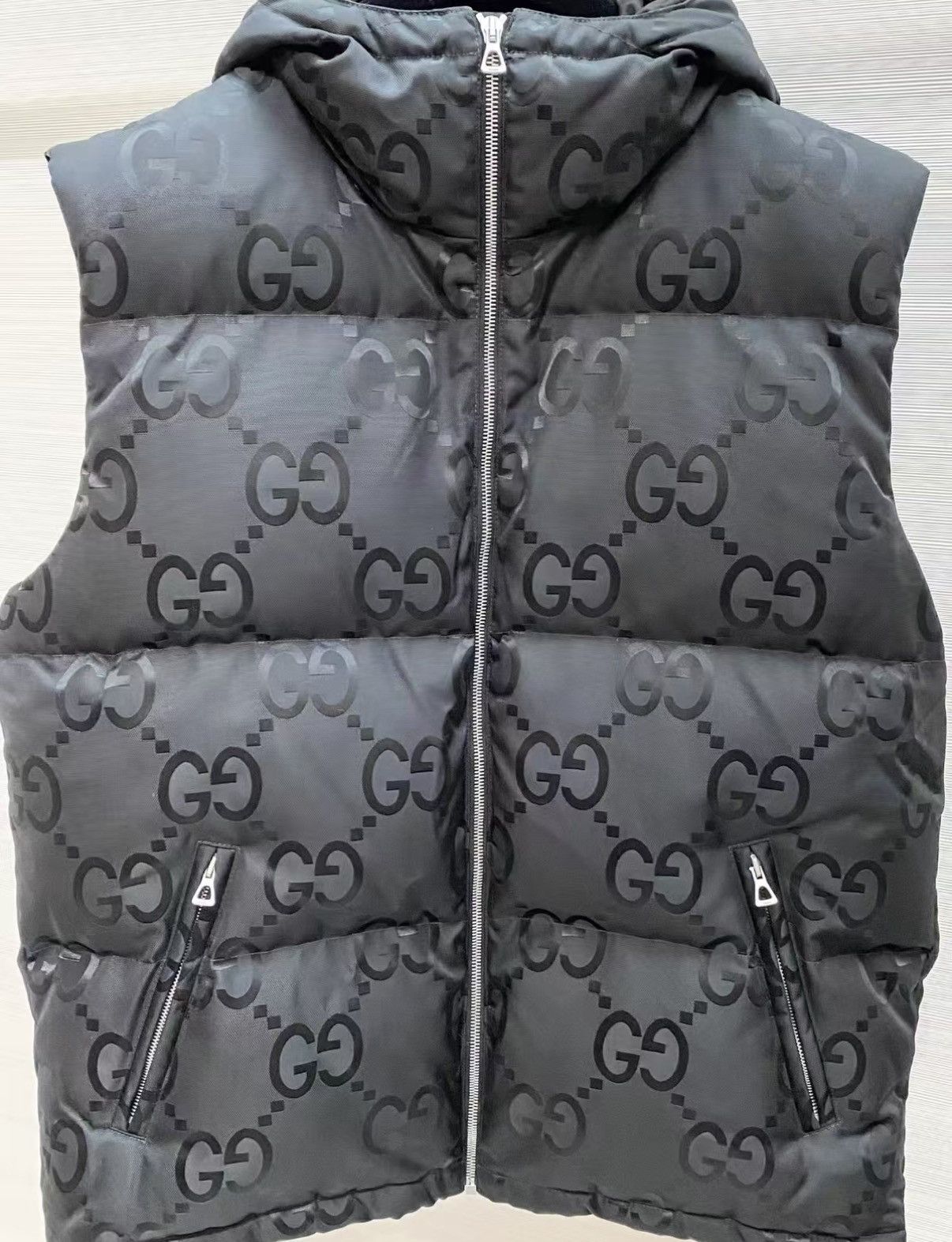 Gucci Gucci All-Over Logo Down Vest Hooded Gilet J33 Size US S / EU 44-46 / 1 - 3 Thumbnail