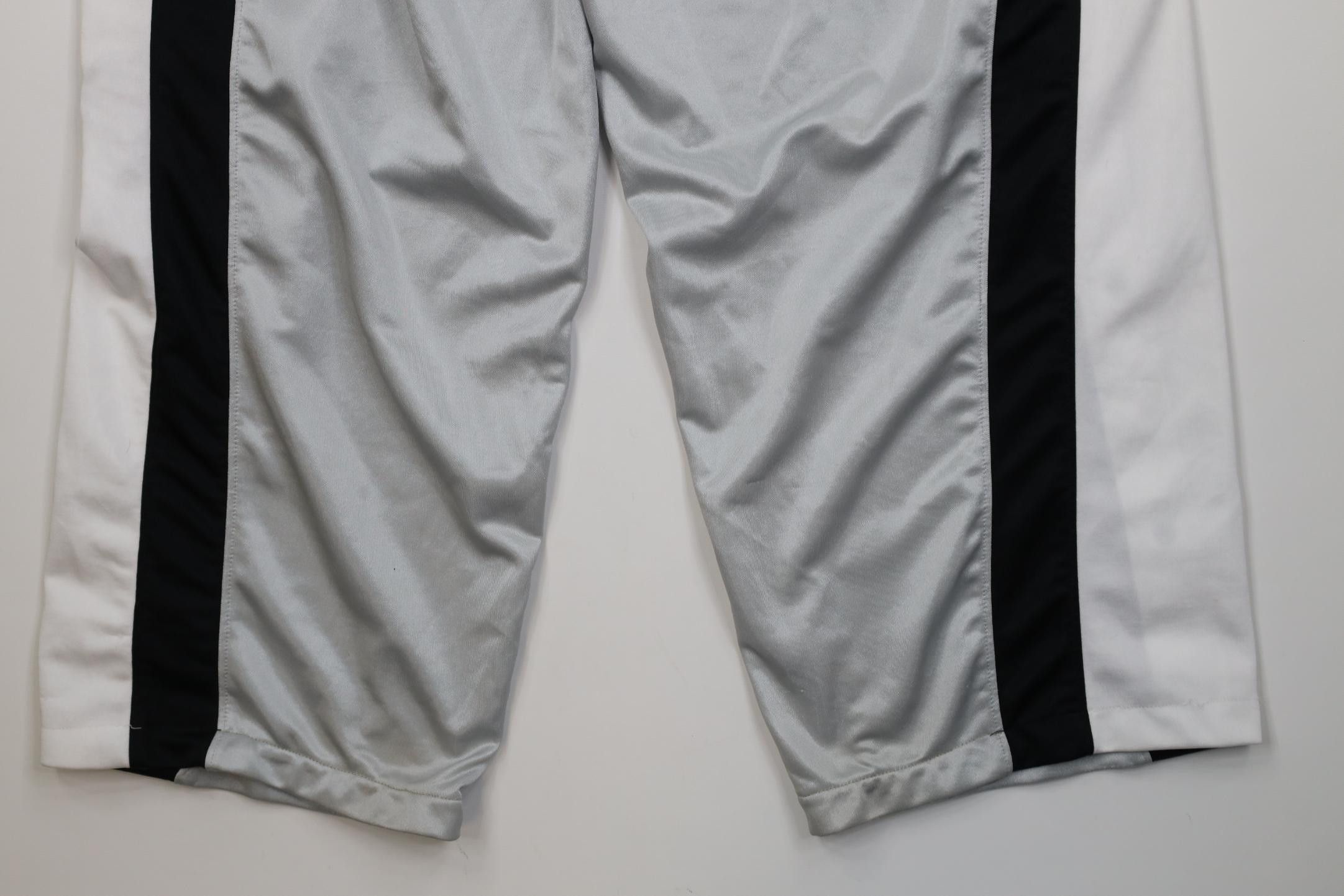 Nike Vintage 90s Nike Mini Swoosh Wide Leg Tearaway Sweatpants Size US 38 / EU 54 - 12 Thumbnail