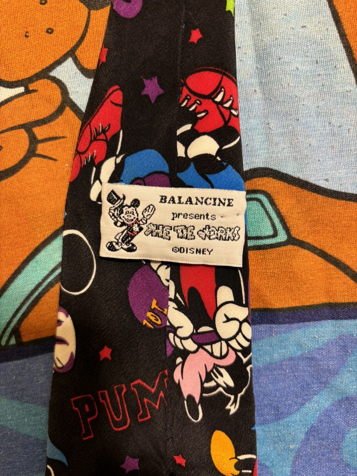 Disney × Vintage ***FINAL DROP***RARE 90s DISNEY MICKEY MOUSE 100% SILK TIE Size ONE SIZE - 4 Thumbnail