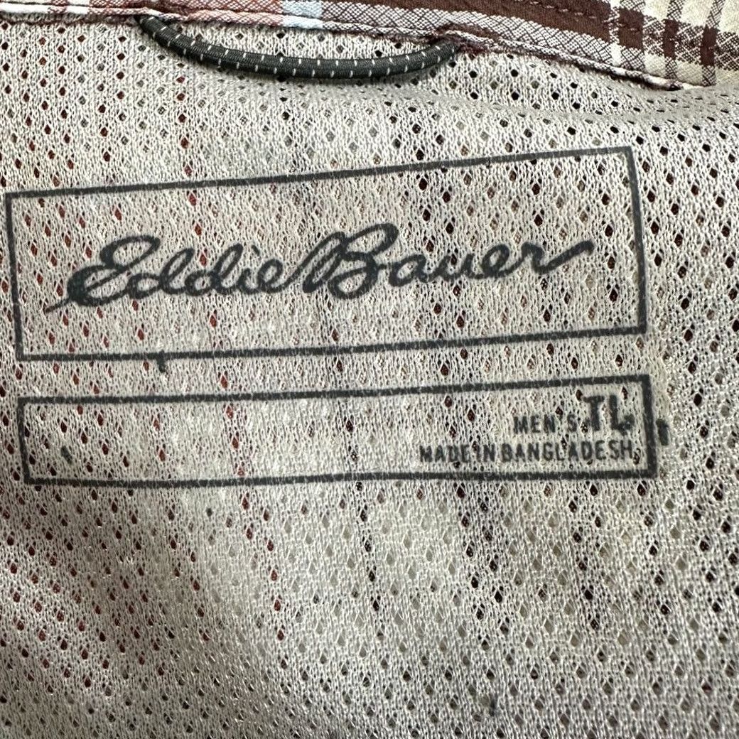 Eddie Bauer VINTAGE Eddie Bauer Button Up Shirt Mens Large Tall Brown Plaid Convertible Lightweight Size US L / EU 52-54 / 3 - 4 Thumbnail