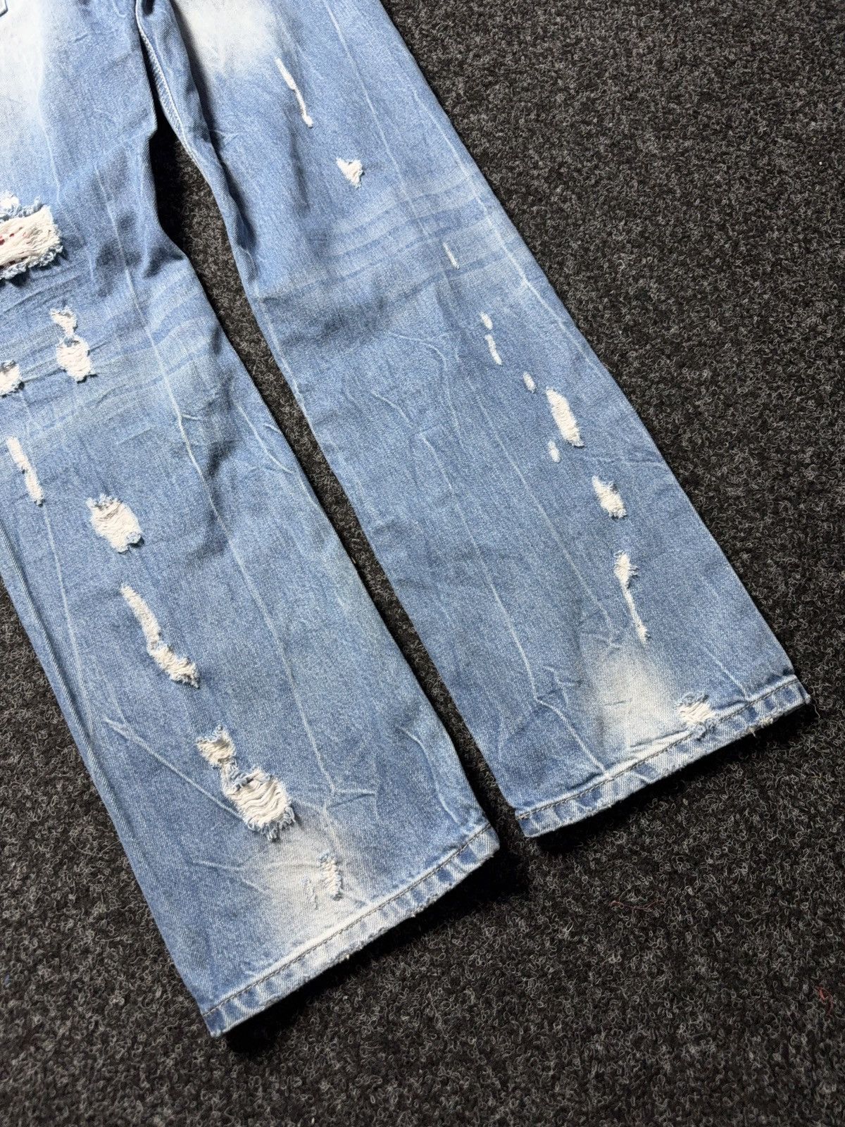 Le Grande Bleu (L.G.B.) Y2K Distressed Japanese Biker Denim Jeans Destroyed Punk Size US 34 / EU 50 - 10 Thumbnail