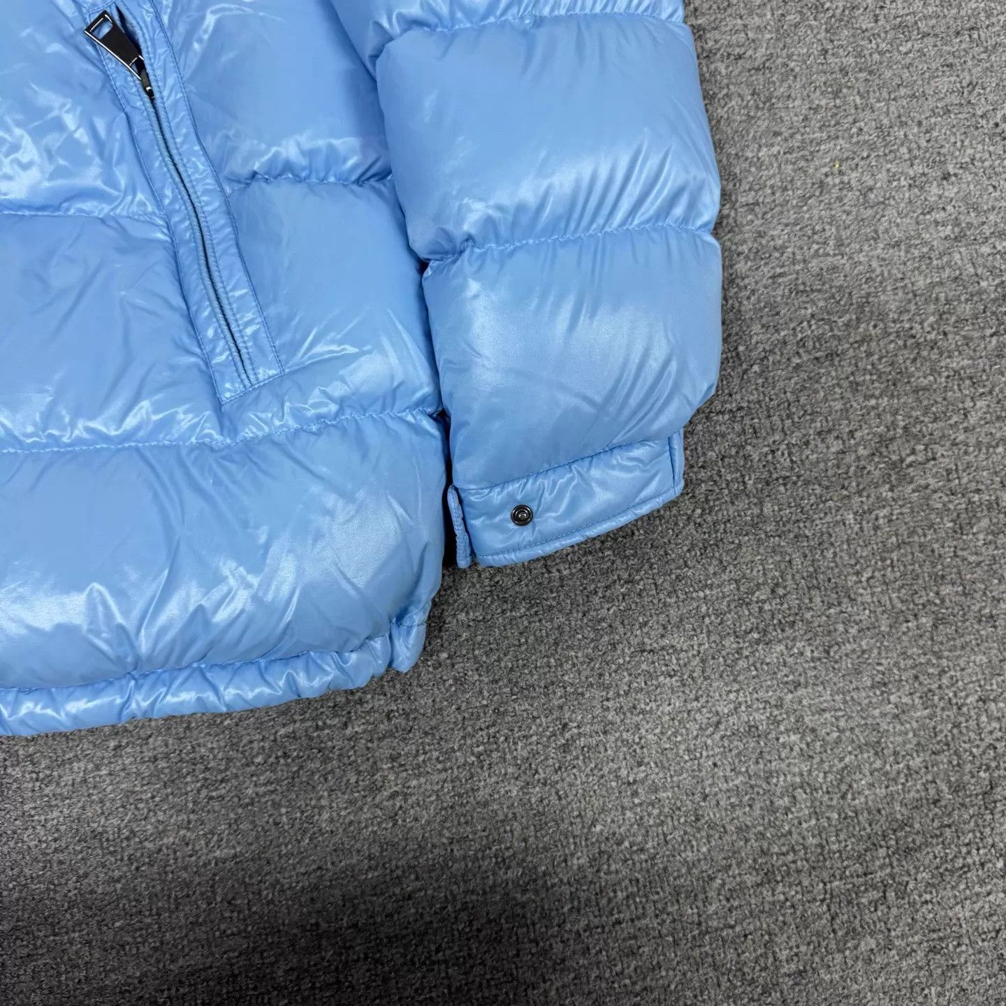 Moncler Moncler Maire Sky Blue Glossy Hooded Puffer 3 Near Mint Size M / US 6-8 / IT 42-44 - 3 Thumbnail