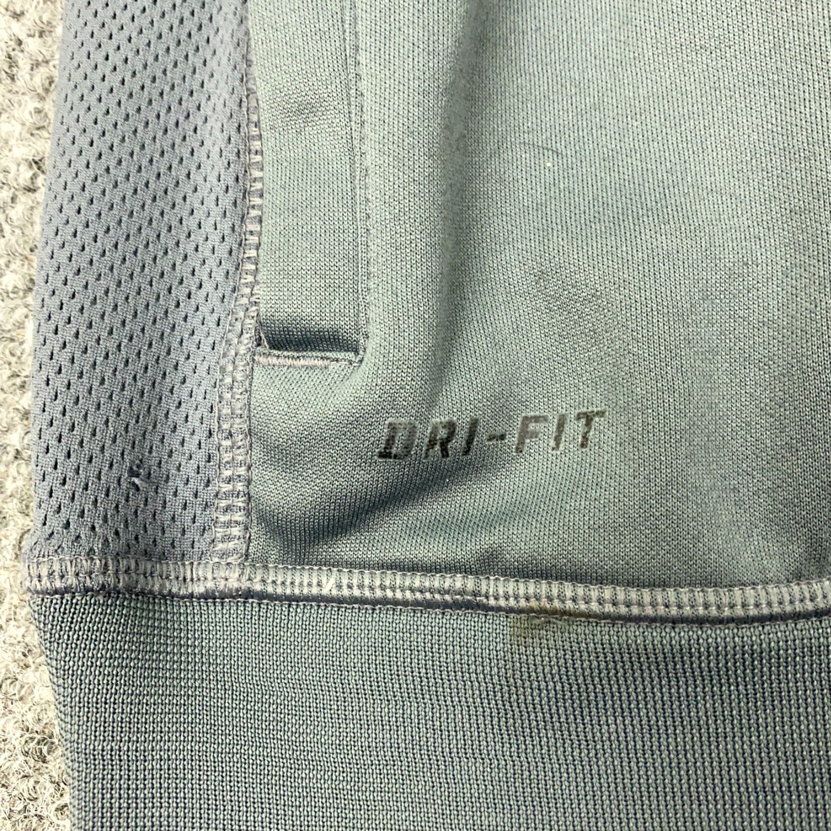 Nike Nike Dri-Fit Jacket Mens XL Gray Full Zip Windbreaker, Sportswear, Casual, Travel, Cycling, Running, Pockets, Lightweight Size US XL / EU 56 / 4 - 3 Thumbnail