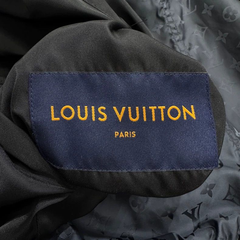 Louis Vuitton Louis Vuitton Double-faced assault jacket 2501-Nextarrow Size US L / EU 52-54 / 3 - 8 Thumbnail