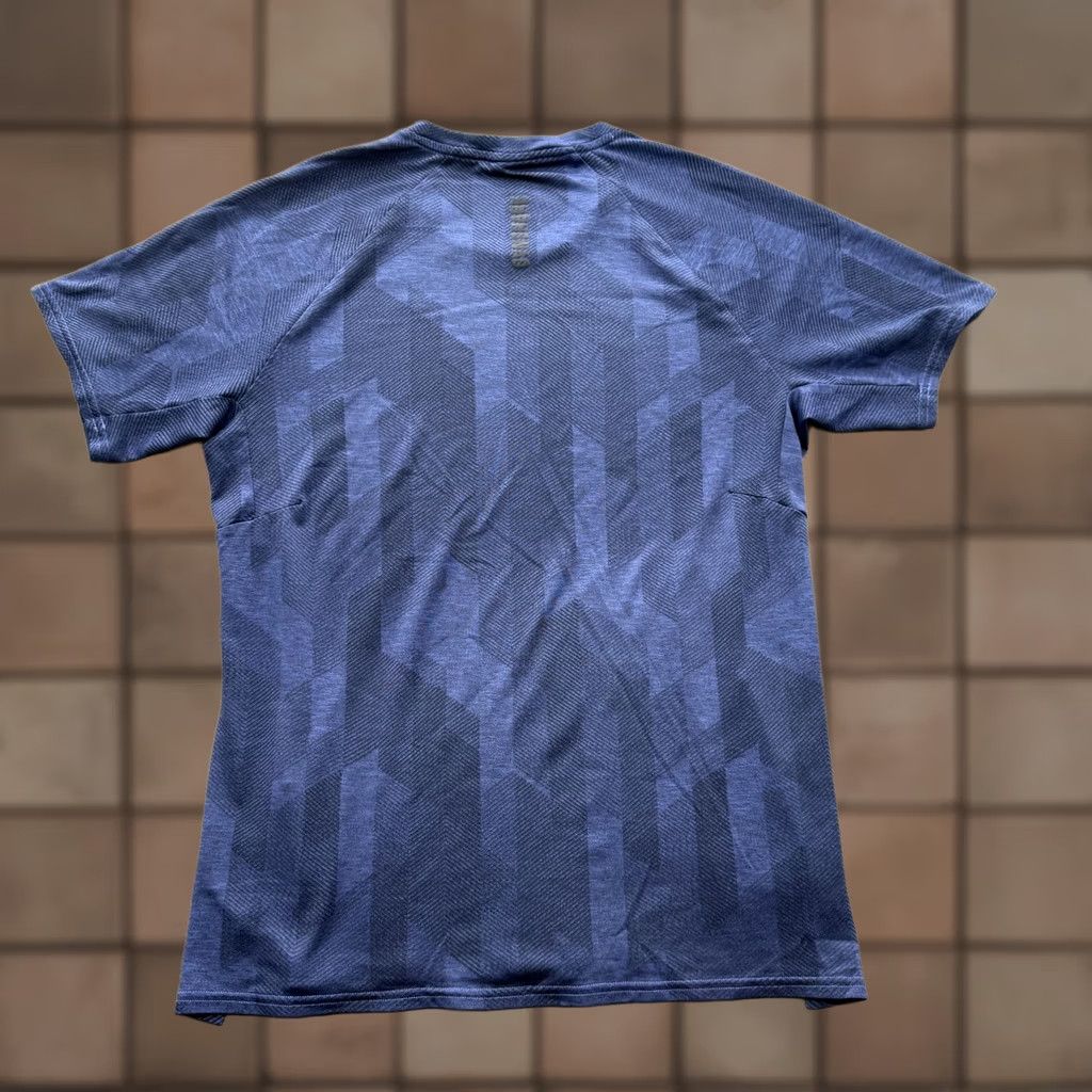 Gymshark Onyx v5 blue | Grailed