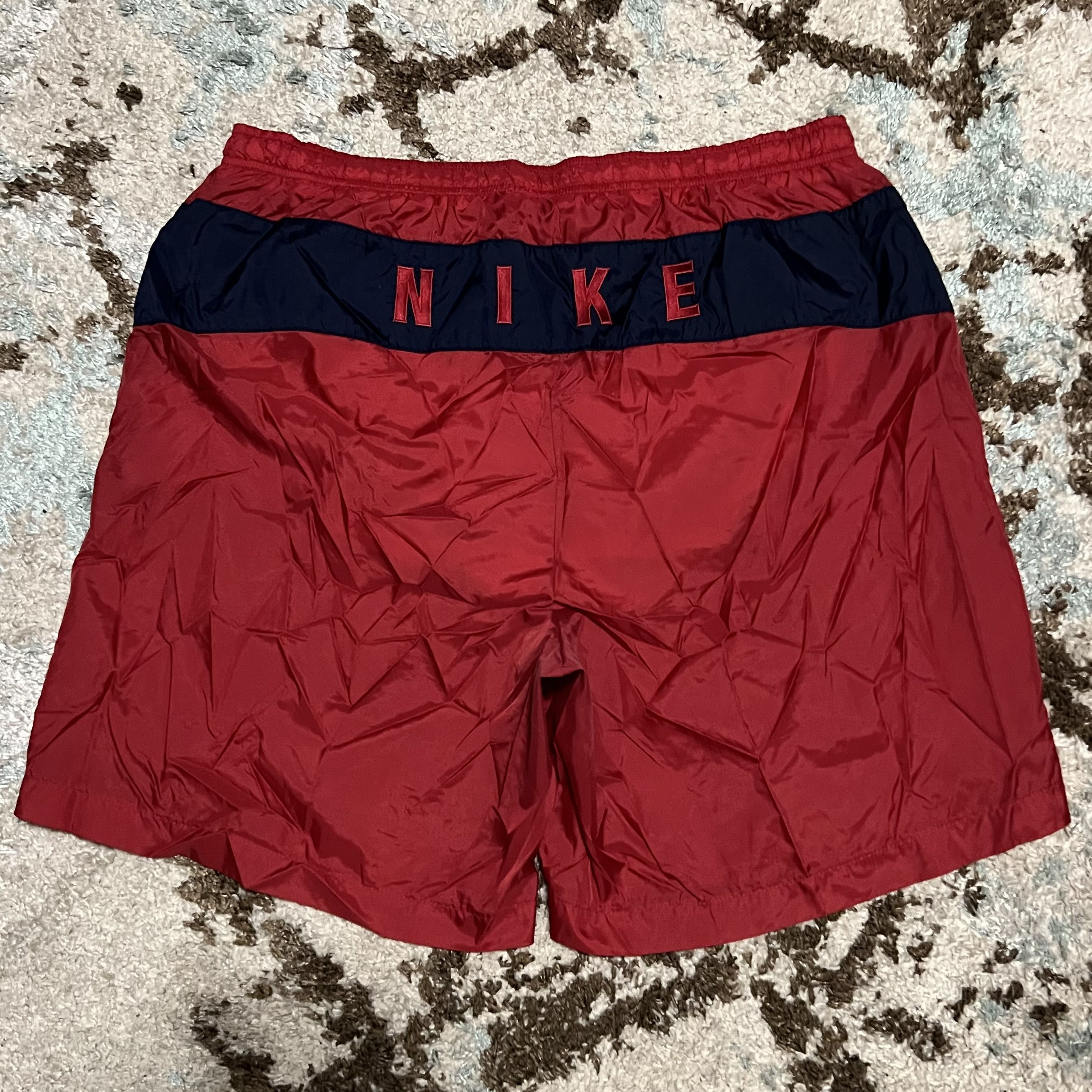Nike × Vintage Vintage 90s Nike Mesh Lined Swim Trunks Size XL Spellout Size US 36 / EU 52 - 1 Thumbnail