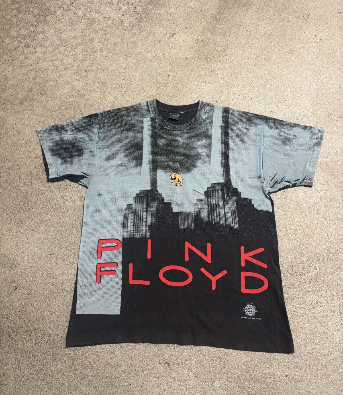 Vintage 1992 Pink Floyd ANIMALS Brockum AOP Album Cover T-Shirt Size US XL / EU 56 / 4 - 1 Thumbnail