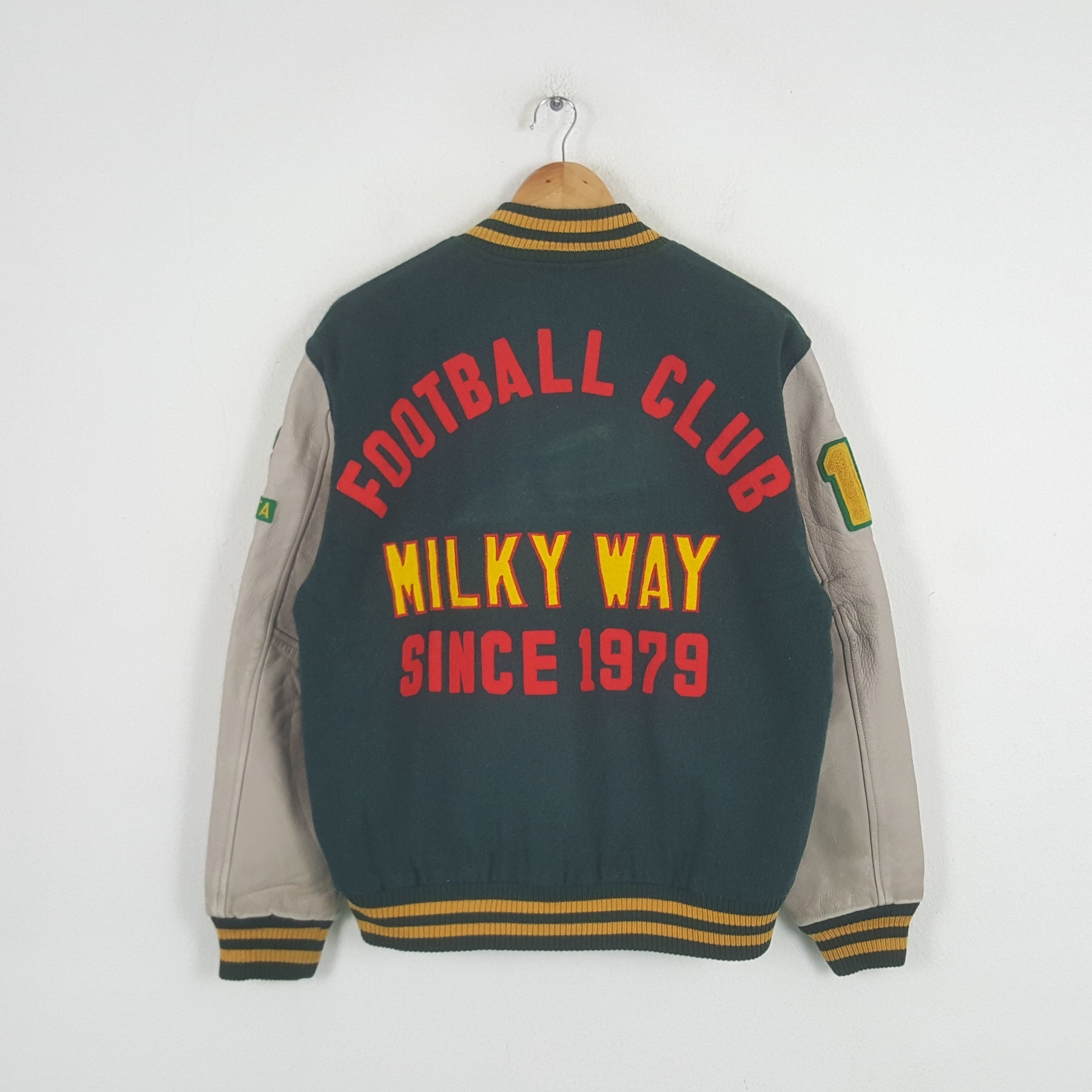 NFL Vintage Milky Way Football Club Varsity Jacket C291N23 Size US M / EU 48-50 / 2 - 1 Thumbnail