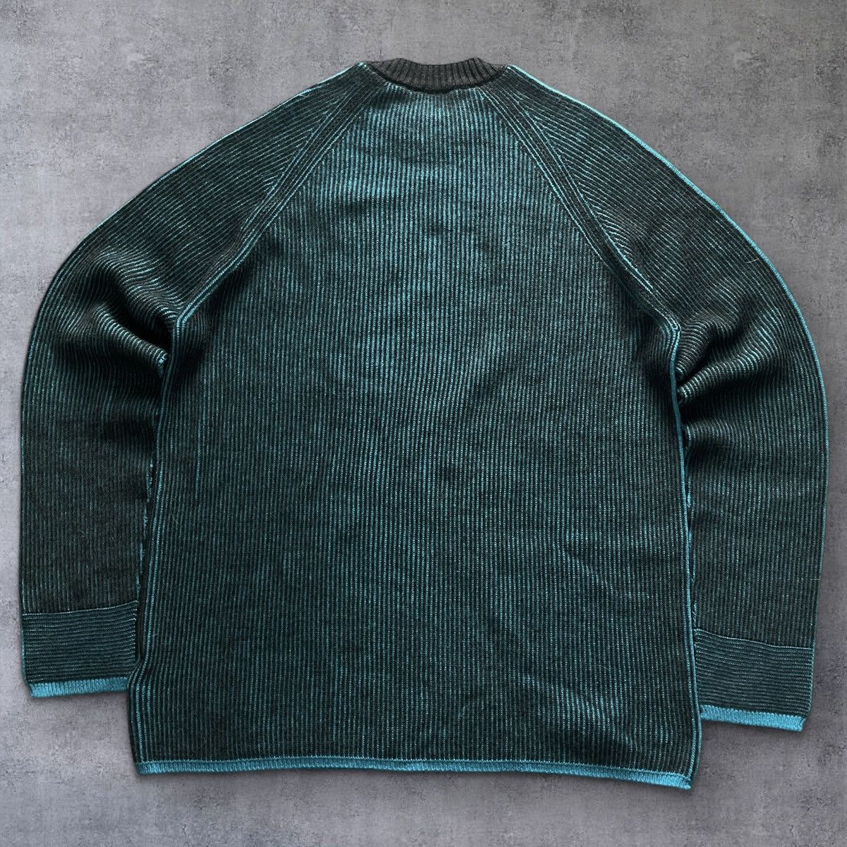 Diesel Diesel Men Archive Knit Grunge Punk Y2K Luxury Casual Knit Size US L / EU 52-54 / 3 - 4 Thumbnail