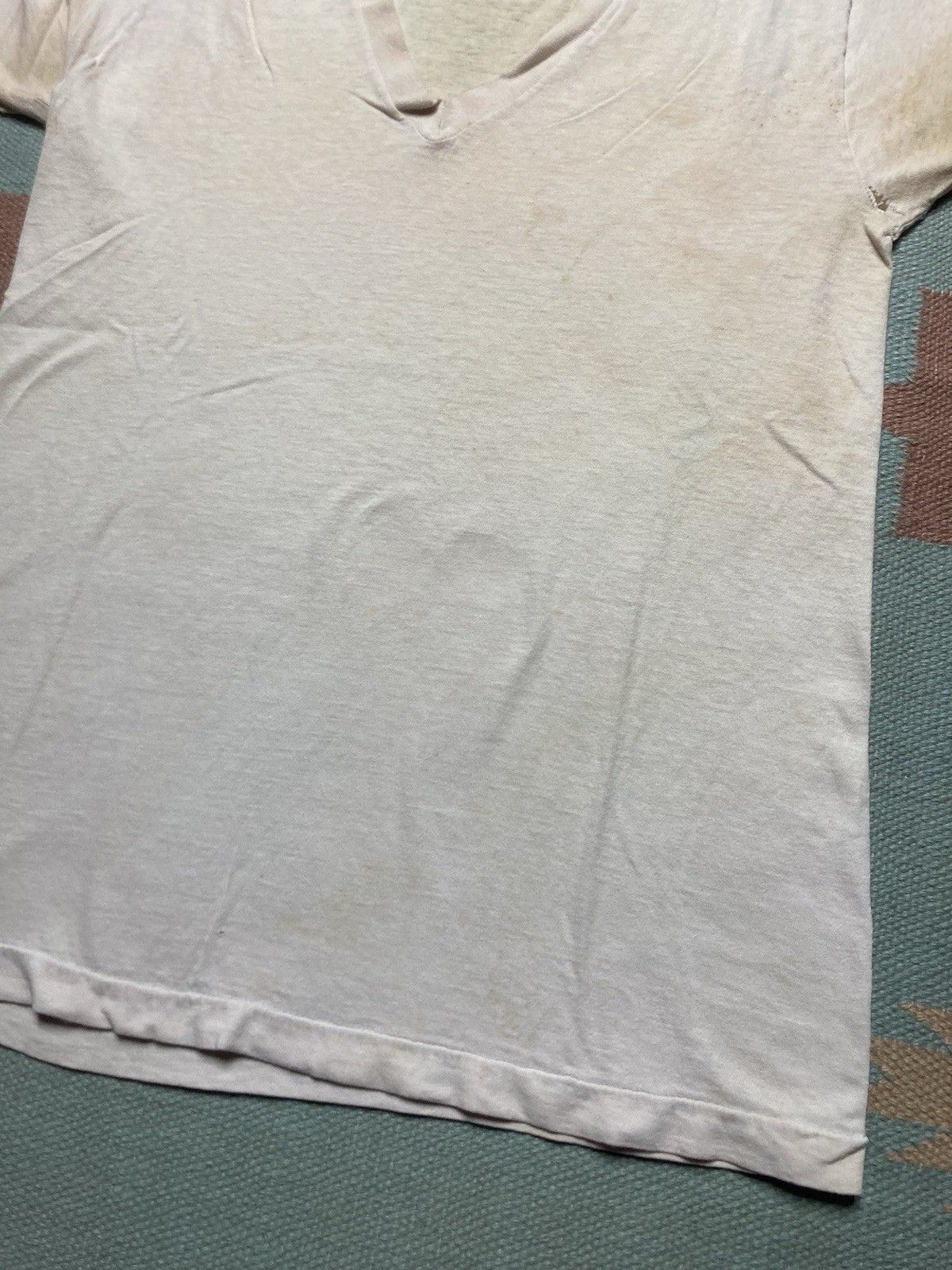 Vintage Vintage 70s blank white t shirt v neck soft grunge cotton M Size US M / EU 48-50 / 2 - 3 Thumbnail