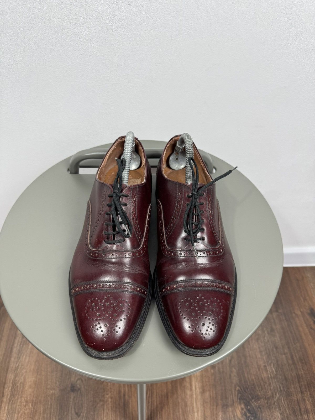 Other Vintage Burgundy Leather Brogue Oxford Shoes US 7.5 EU 40.5 Size US 7.5 / EU 40-41 - 2 Thumbnail
