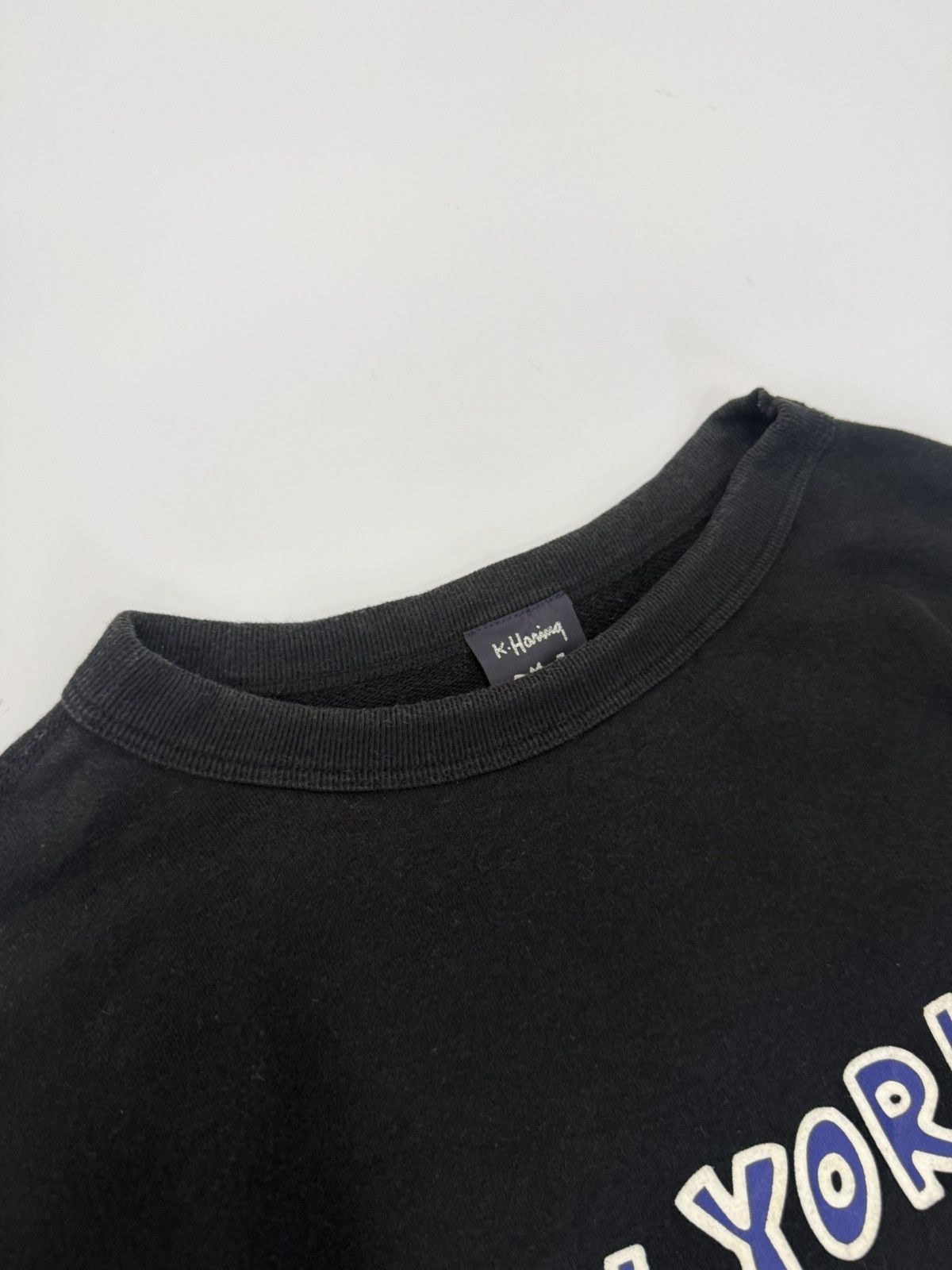 Keith Haring 🔥 Vtg Keith Haring "Pop Art" Uniqlo Roundneck Sweatshirt - L Size US L / EU 52-54 / 3 - 6 Thumbnail