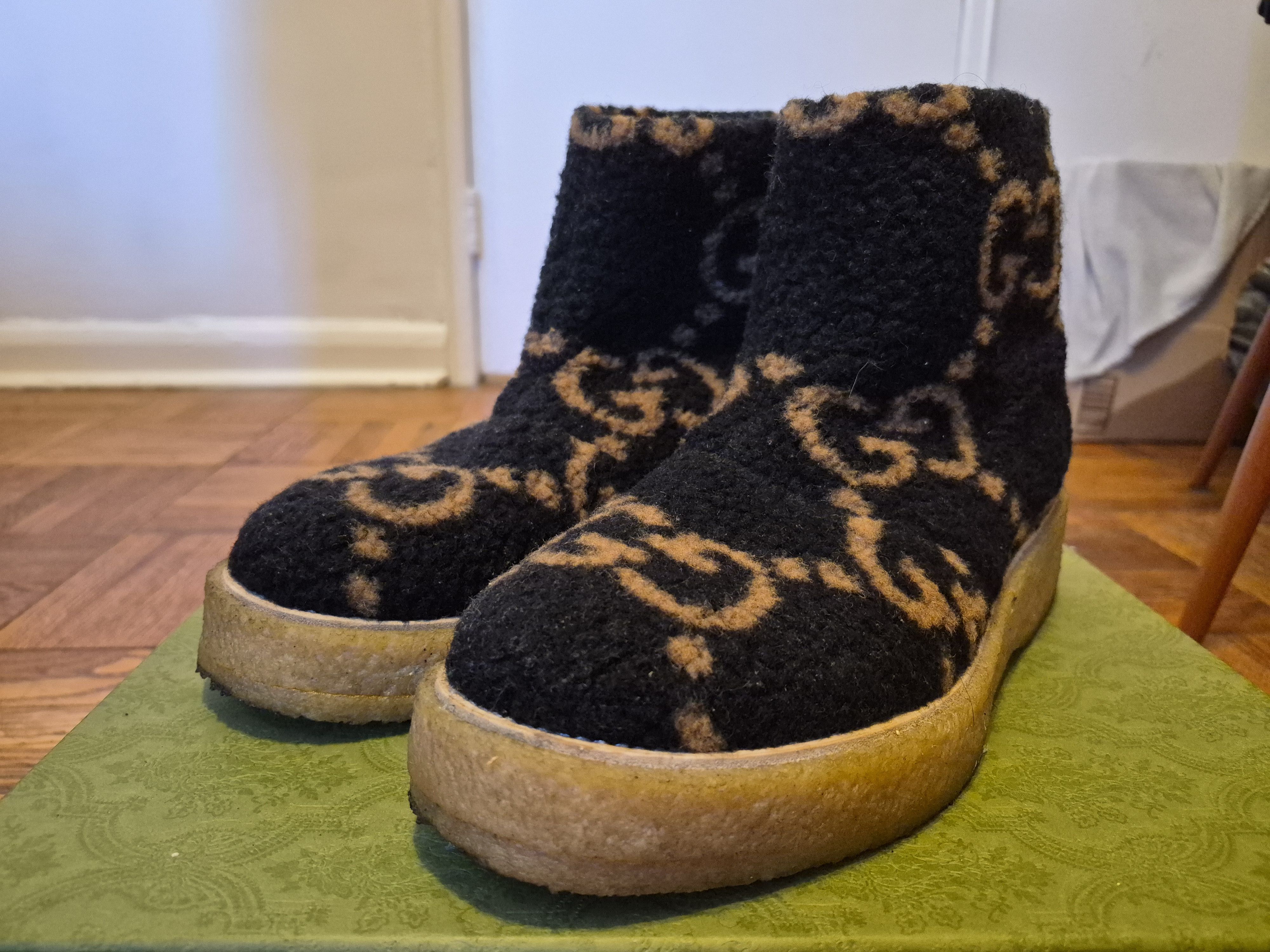 Gucci Men's Gucci Hooper GG Logo Wool Effect Ankle Boots Size US 9.5 / EU 42-43 - 2 Thumbnail