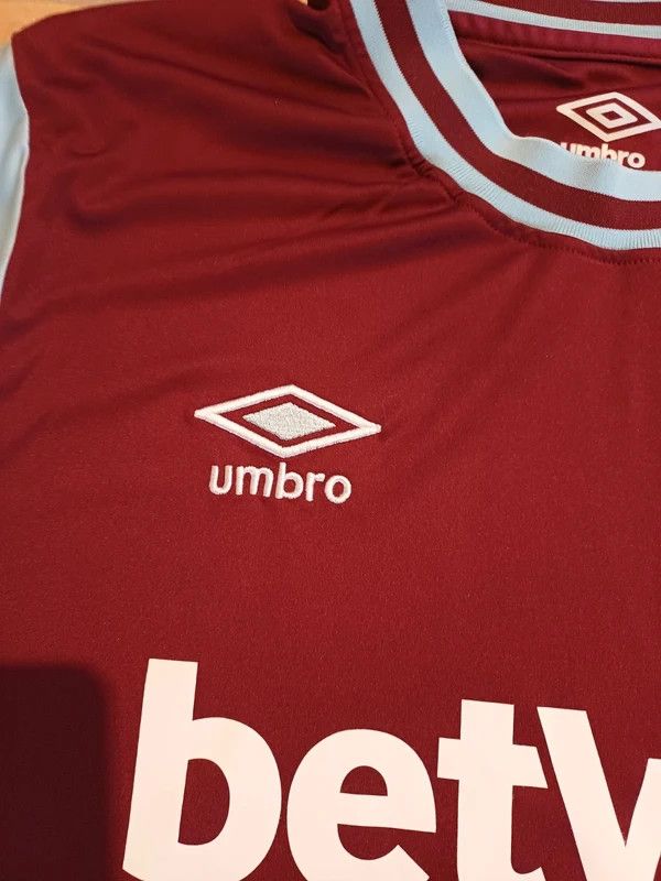 Umbro Umbro West Ham United 2024/25 home shirt Size US XL / EU 56 / 4 - 4 Thumbnail