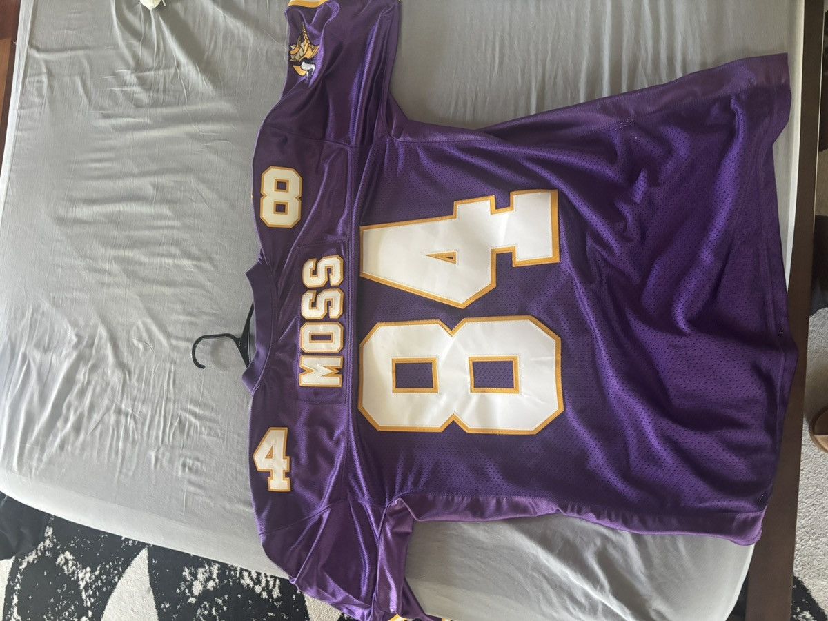 Mitchell & Ness Randy Moss Mitchell & Ness Vikings Jersey Size US XL / EU 56 / 4 - 2 Thumbnail