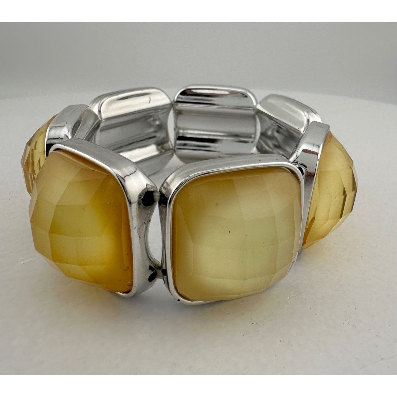 Other Vintage Jewelry Set of 7 Women's Bracelets/Bangle Bracelets Size ONE SIZE - 17 Thumbnail