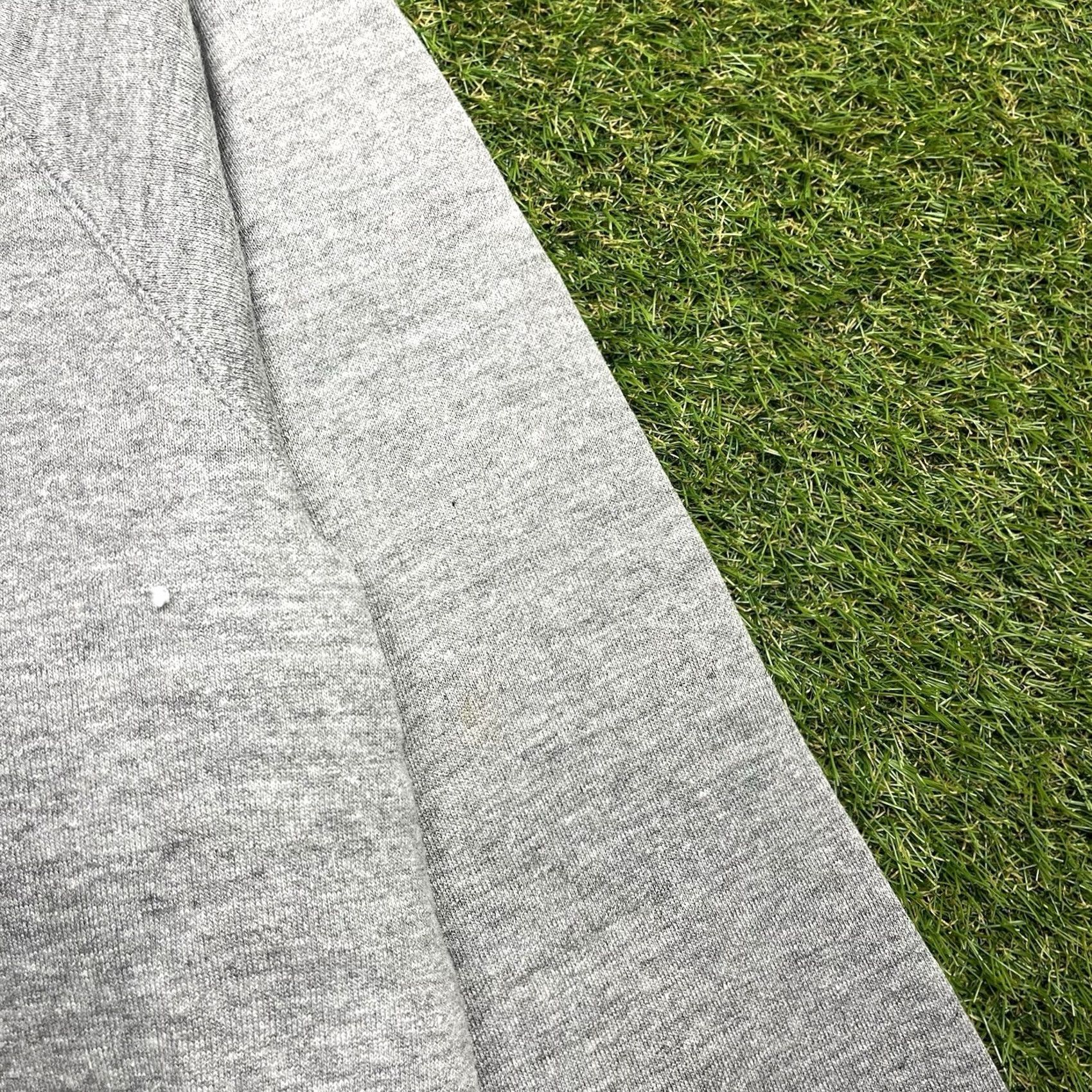Russell Athletic VINTAGE Russell Athletic Super Weights Shirt Mens Small Gray 80s Crew Neck Sweatshirt NWT Size US S / EU 44-46 / 1 - 4 Thumbnail