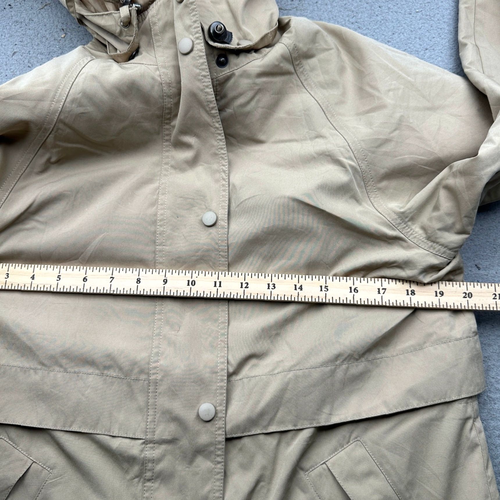 Vintage VINTAGE LL Bean HJ60 Duster Vented Rain Trench Long Coat Women XS Hooded Beige Tan Wool Blend Trench Coat Womens XS Size XS / US 0-2 / IT 36-38 - 3 Thumbnail