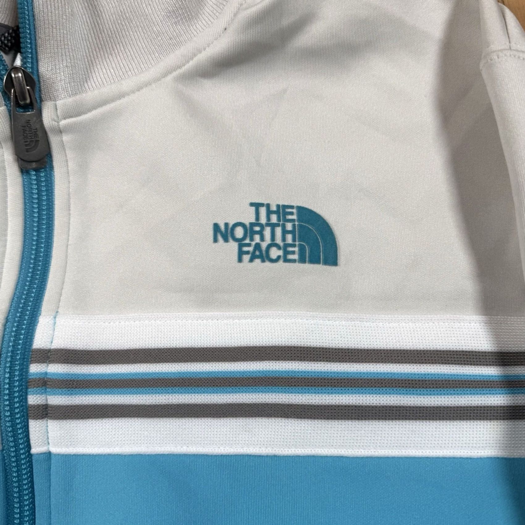 The North Face VINTAGE The North Face Track Jacket Women's Small Turquoise Full Zip Tennis Polyester Blue Size S / US 4 / IT 40 - 3 Thumbnail