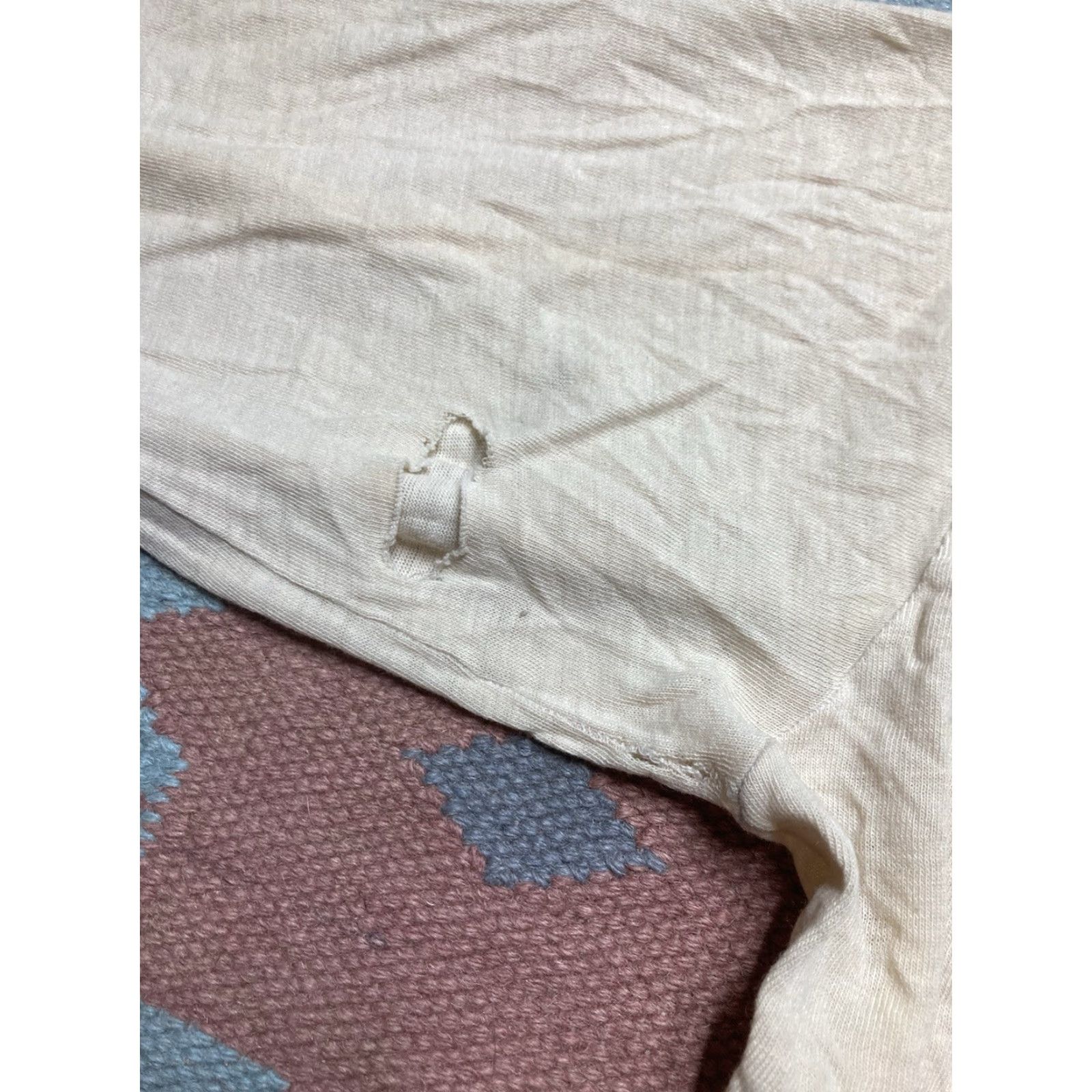 Van Heusen VINTAGE Van Heusen Polo Shirt Long Sleeve White XL 60s Acrylic Distressed Blank Size US XL / EU 56 / 4 - 3 Thumbnail