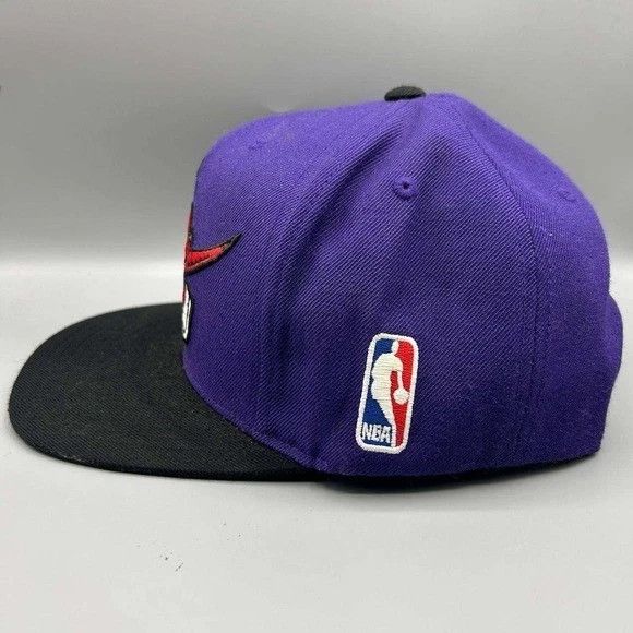 Mitchell & Ness Toronto Raptors Hat Men Big Logo Embroidered Snap Back Cap Size ONE SIZE - 3 Thumbnail