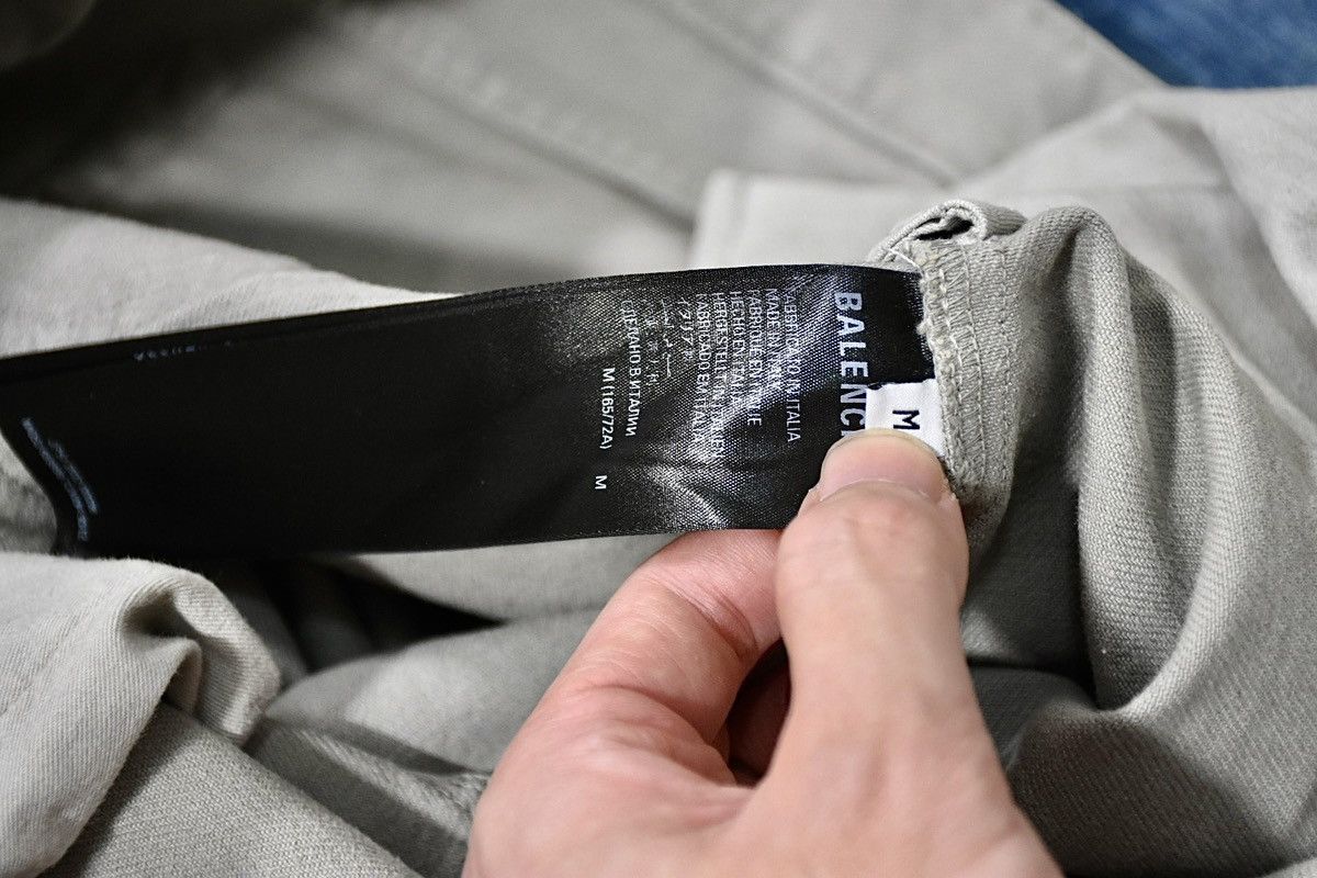 Balenciaga Balenciaga Baggy Denim Jeans Size US 36 / EU 52 - 14 Thumbnail