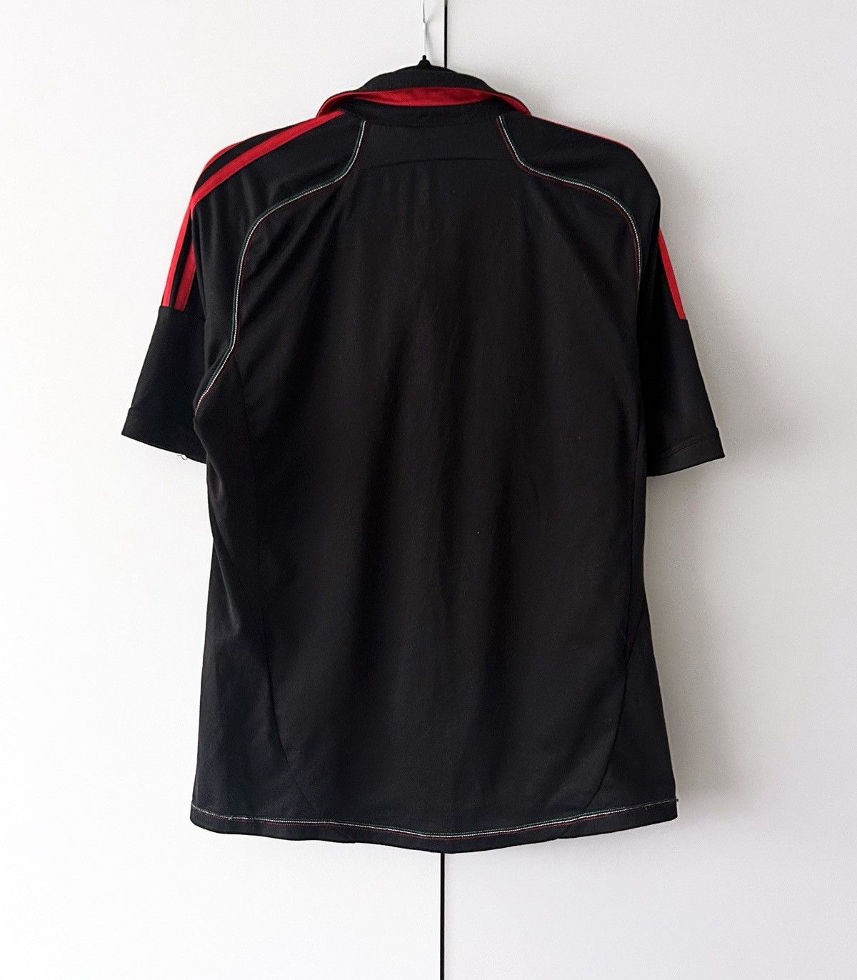 Adidas Jersey Milan 2012 2013 adidas vintage Size US M / EU 48-50 / 2 - 9 Thumbnail